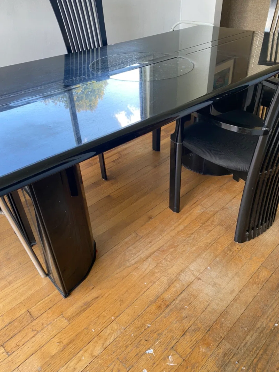 Black Dining Table with Chairs image indicator(2)