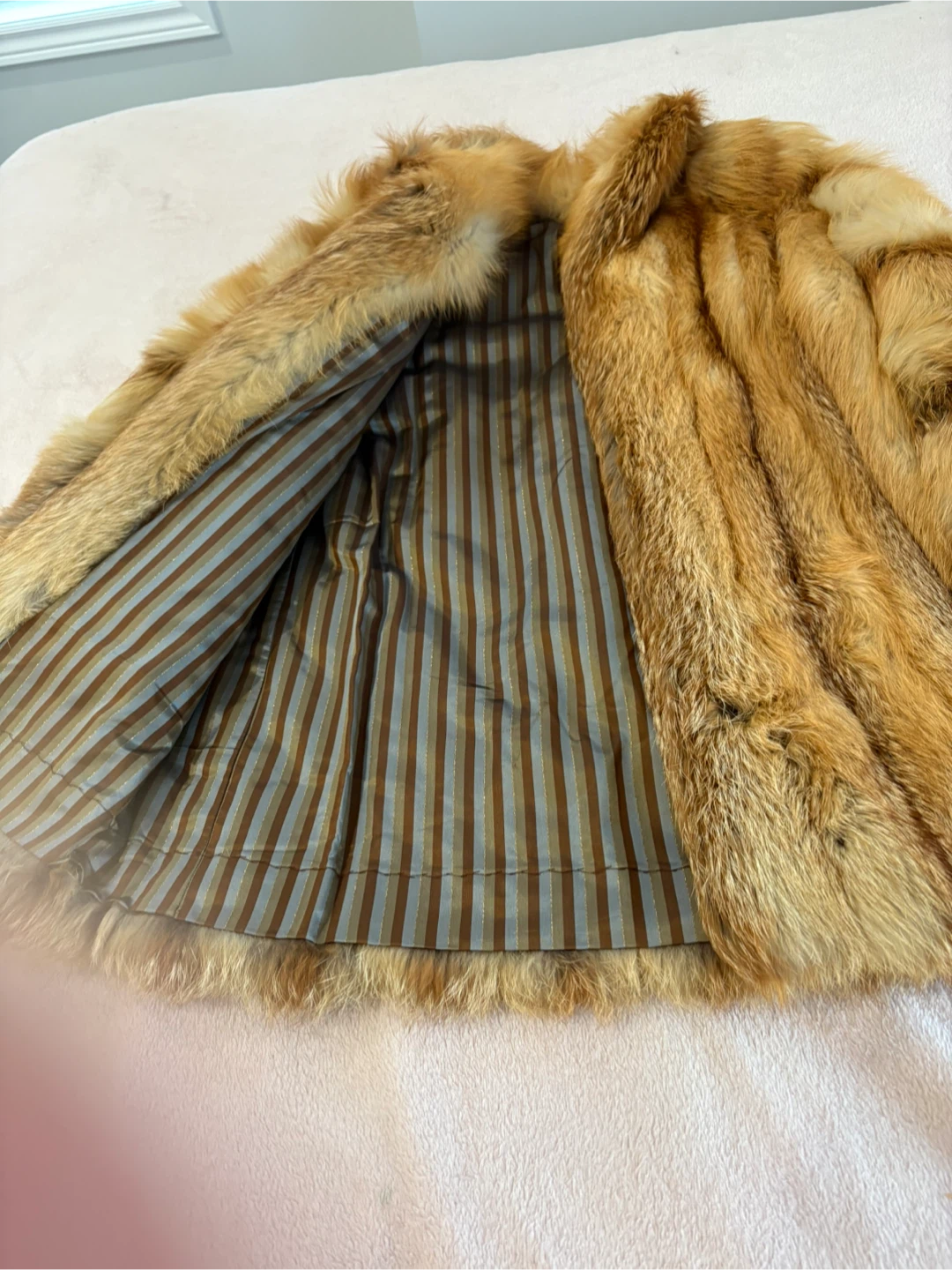 Red fox fur coat - photo 3