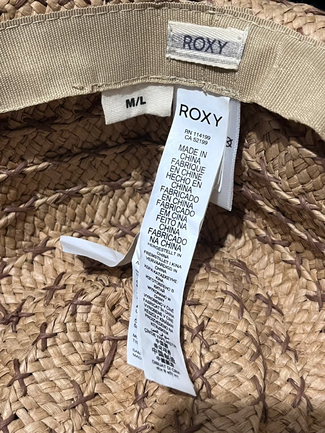 Roxy Hat - Size M/L image indicator(3)