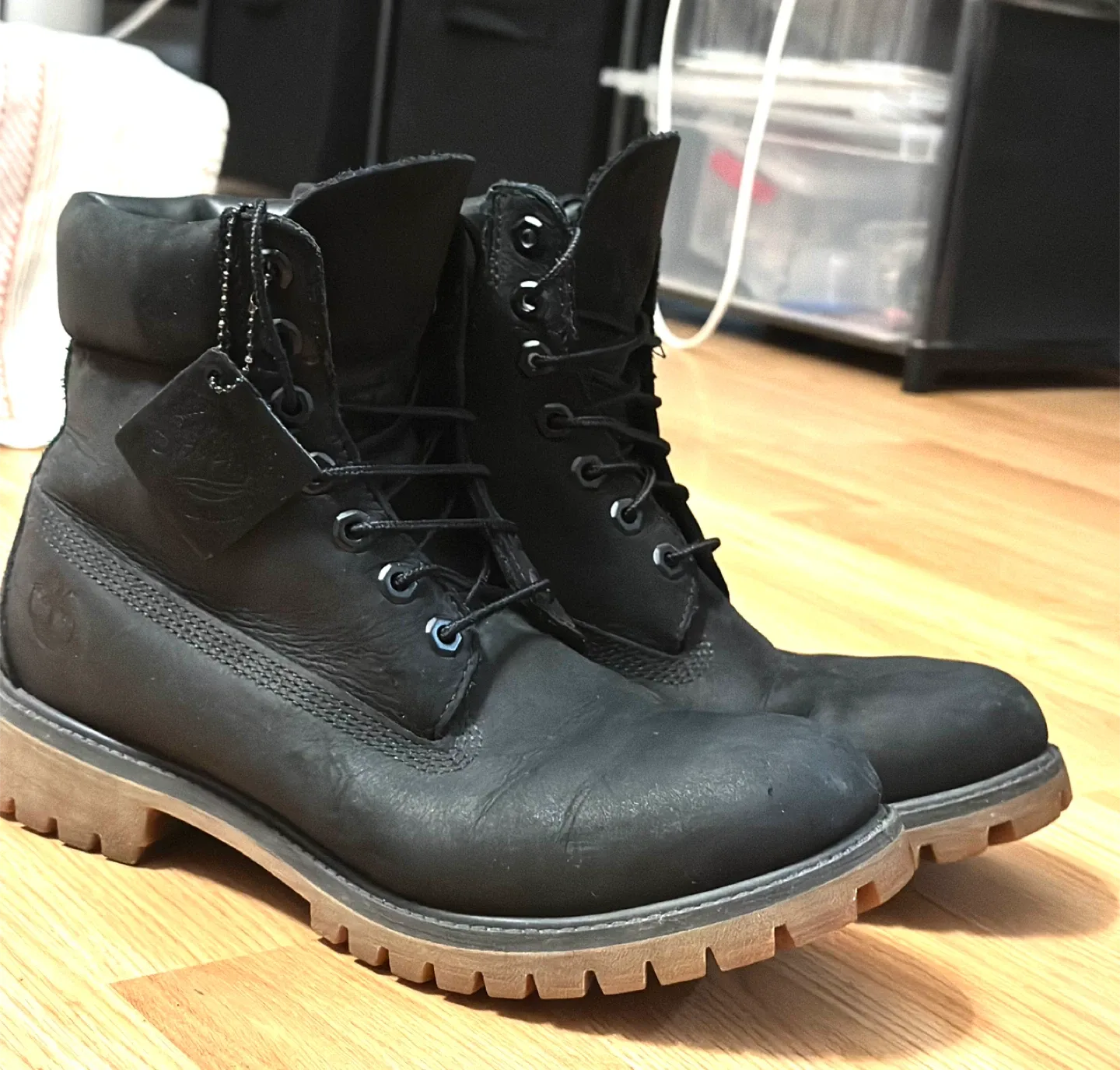 Timberland Black Leather Boots image indicator(2)