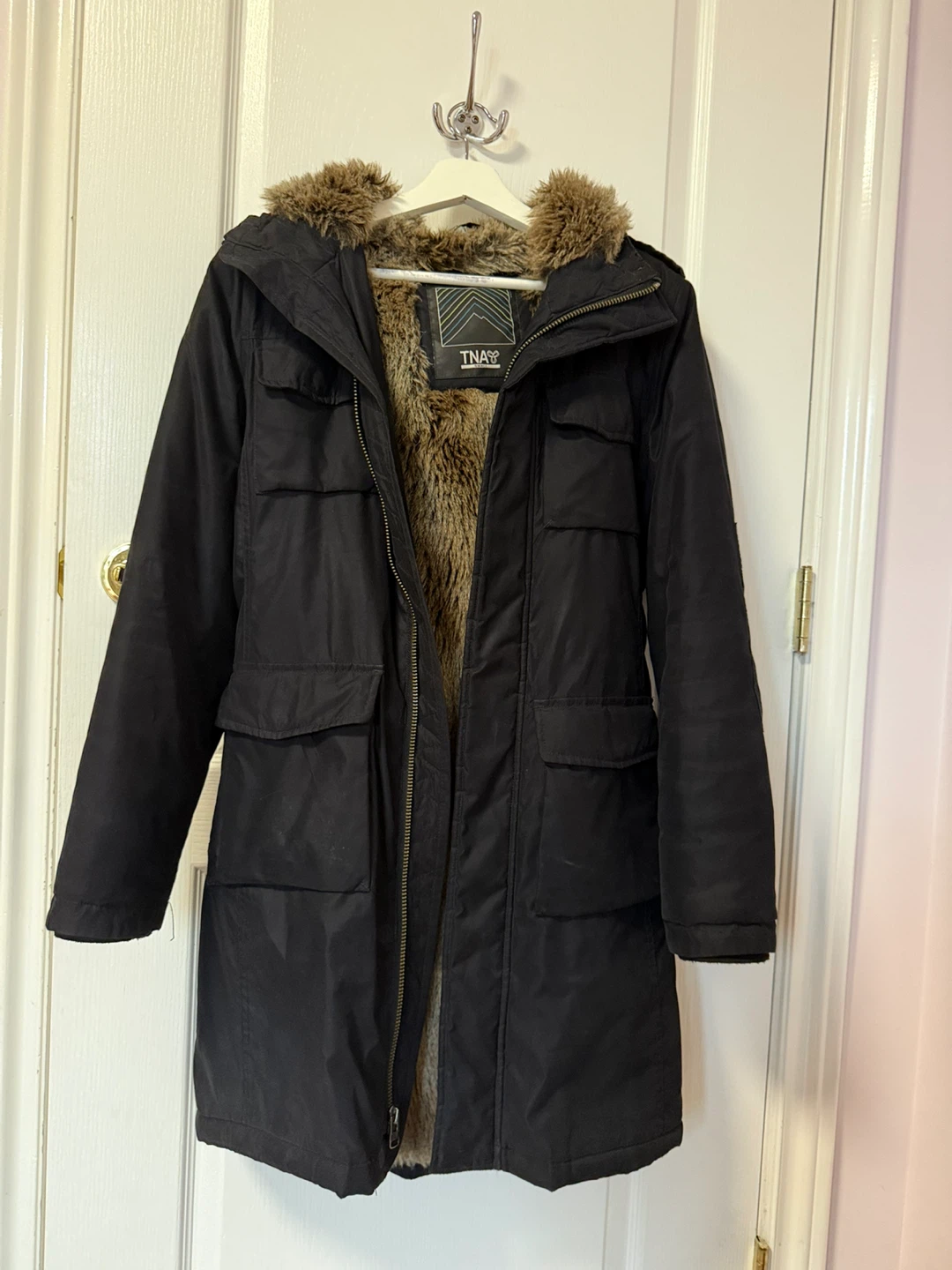 TNA Black Winter parka