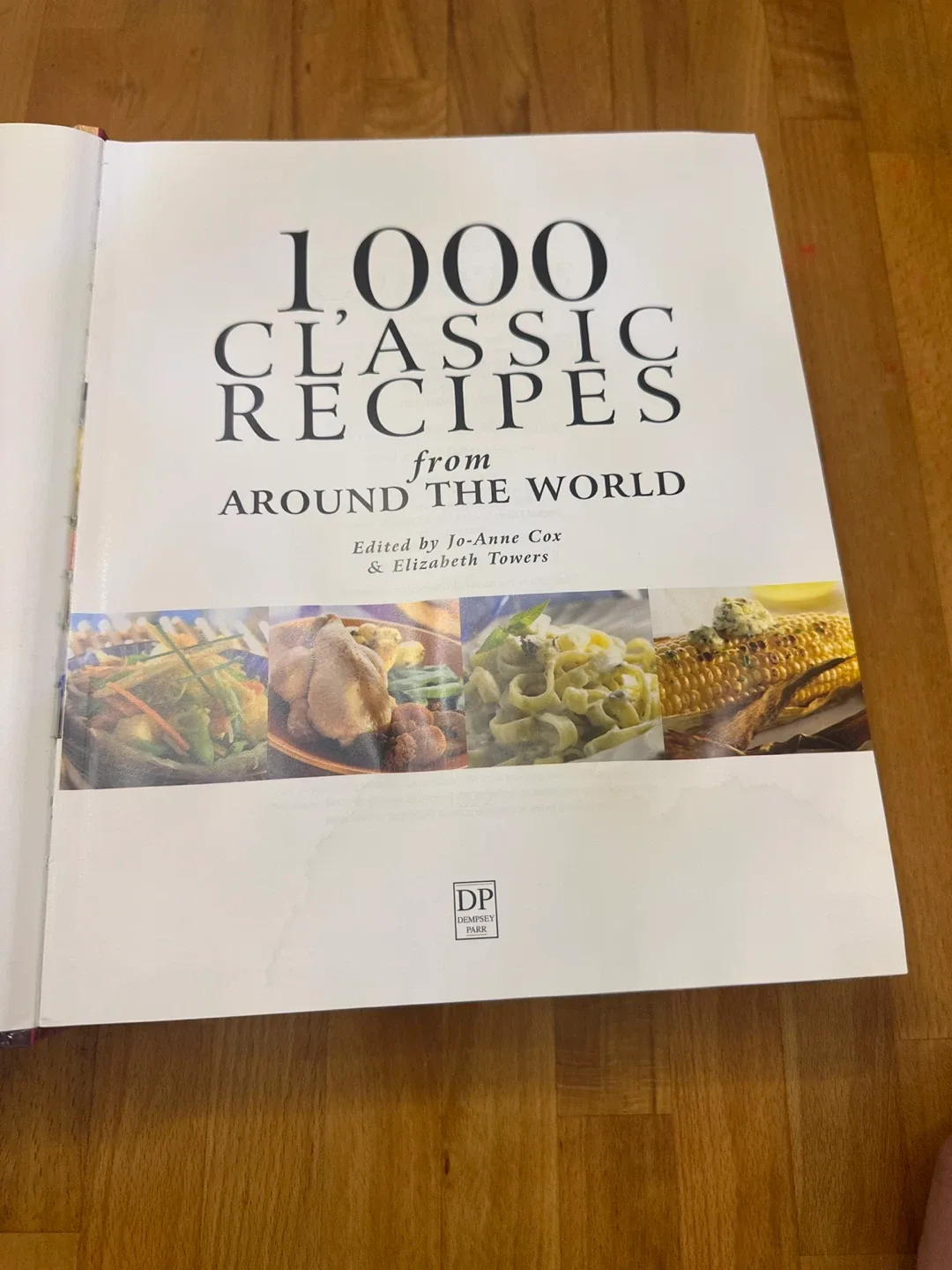 1000 Classic Recipes from Around the World Cookbook image indicator(2)