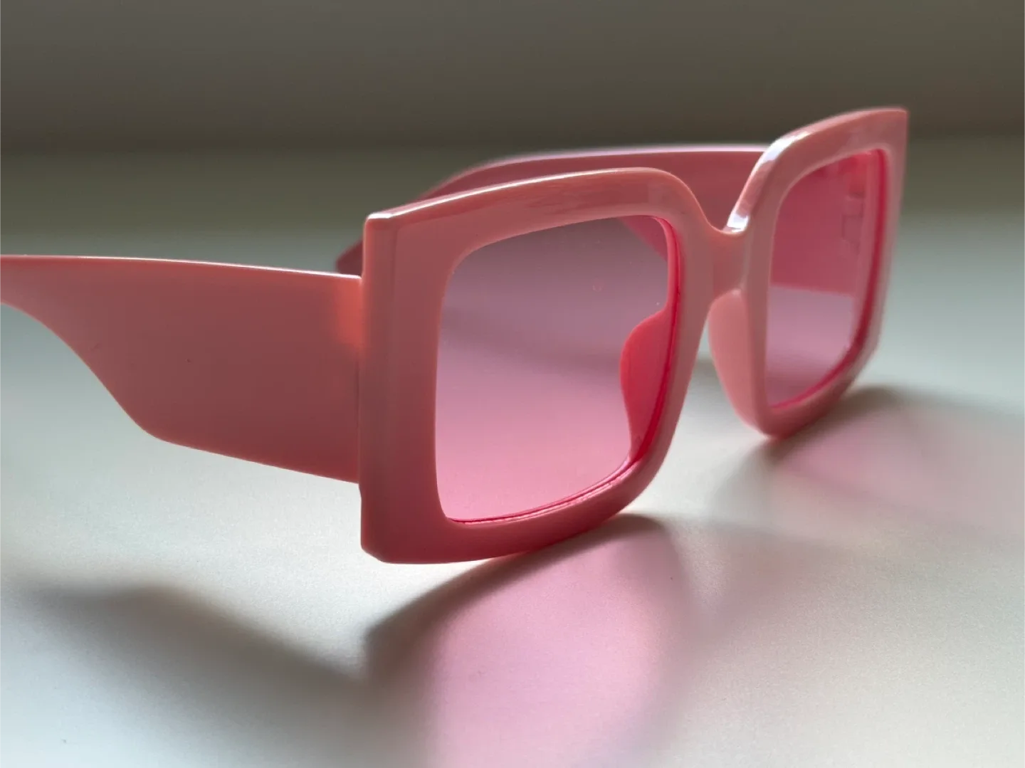 Pink Square Frame Sunglasses image indicator(5)