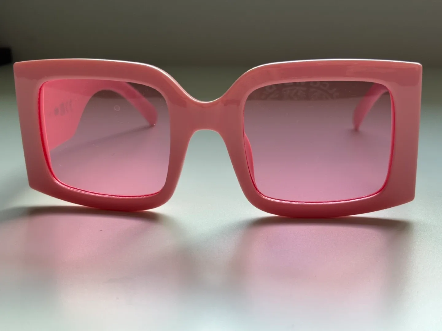Pink Square Frame Sunglasses image indicator(6)
