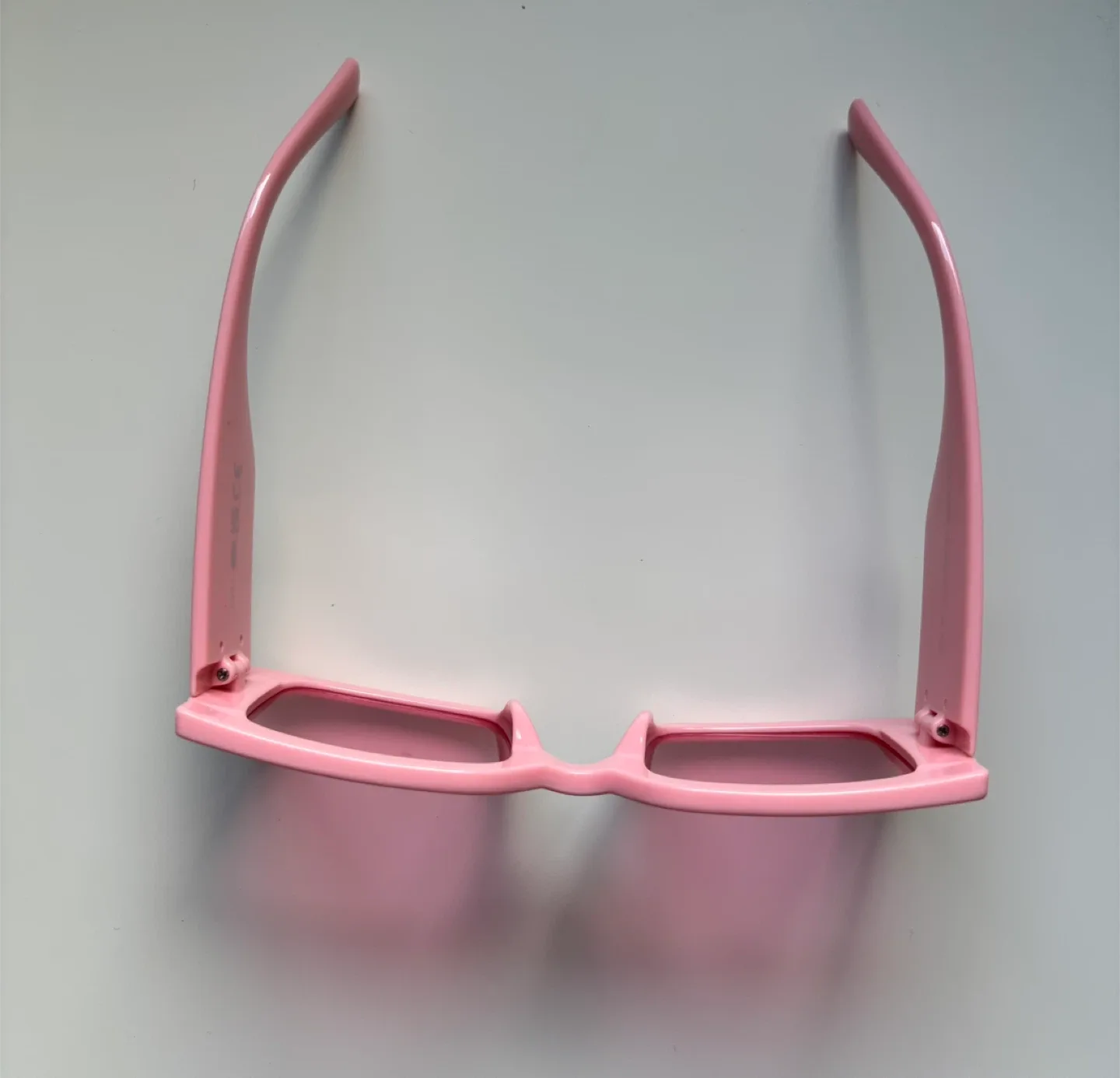 Pink Square Frame Sunglasses image indicator(9)