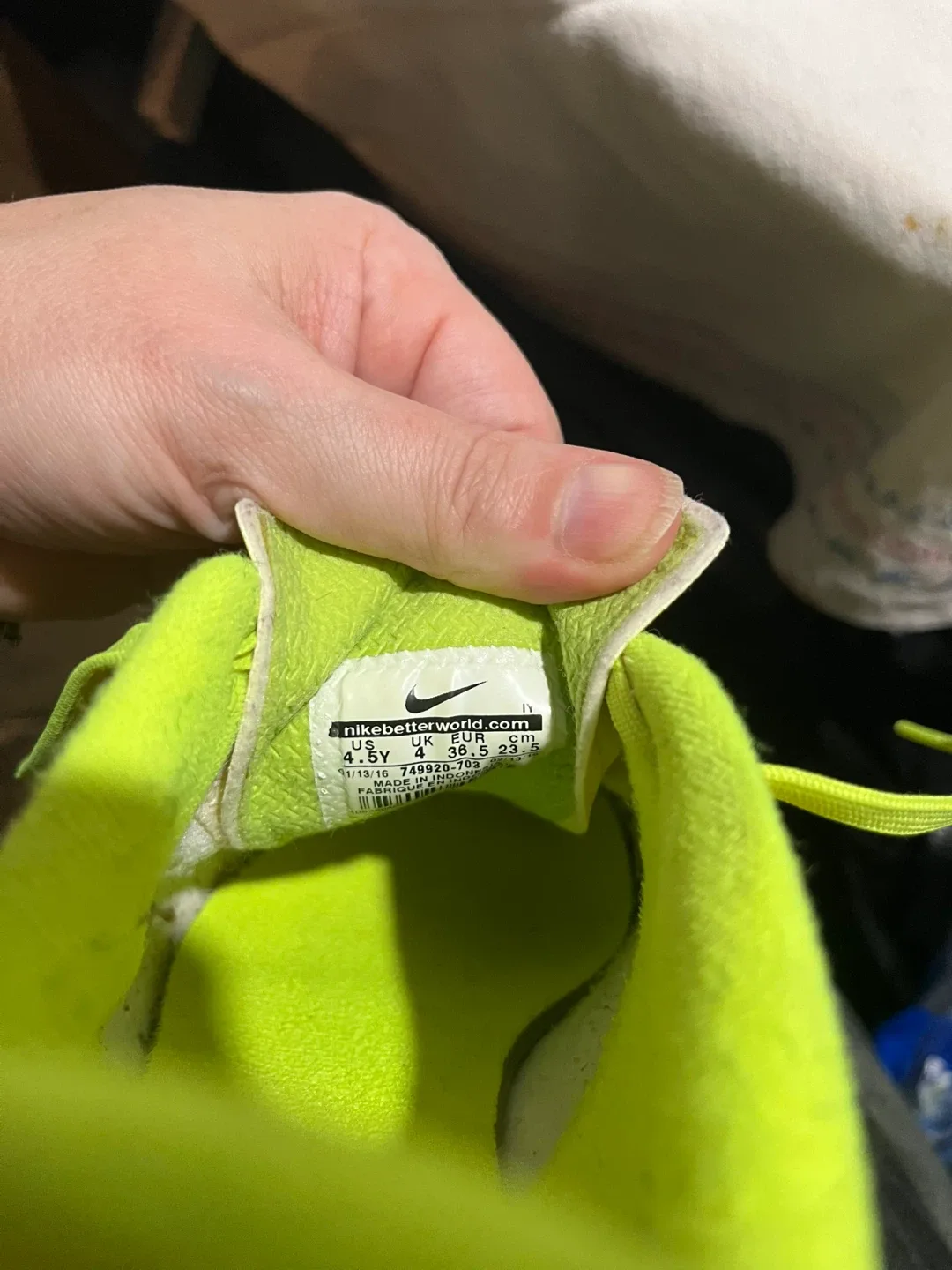 Nike Hypervenom Yellow Soccer Shoes, Size 4.5Y image indicator(3)