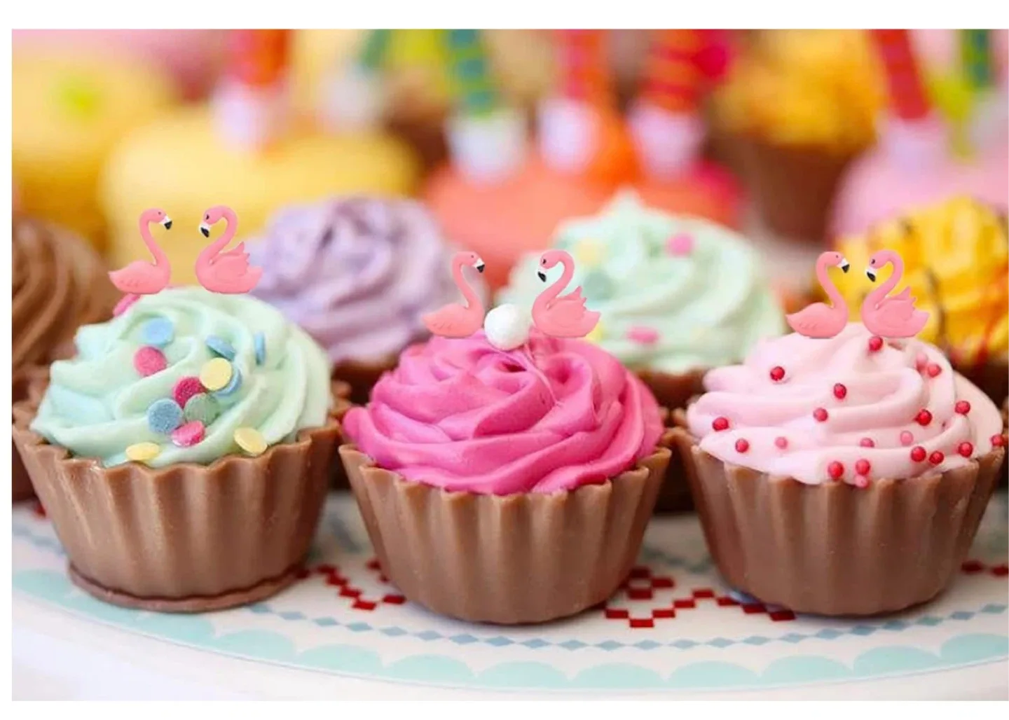 Pink Flamingo Figurine, brand new image indicator(9)