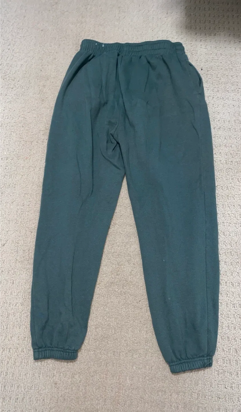 Ardene Green Sweatpants - Size S image indicator(3)