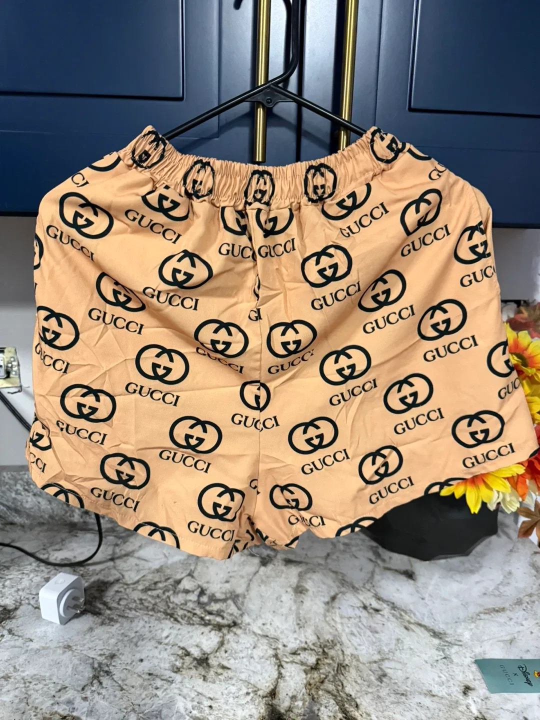 Gucci Shorts size M image indicator(2)