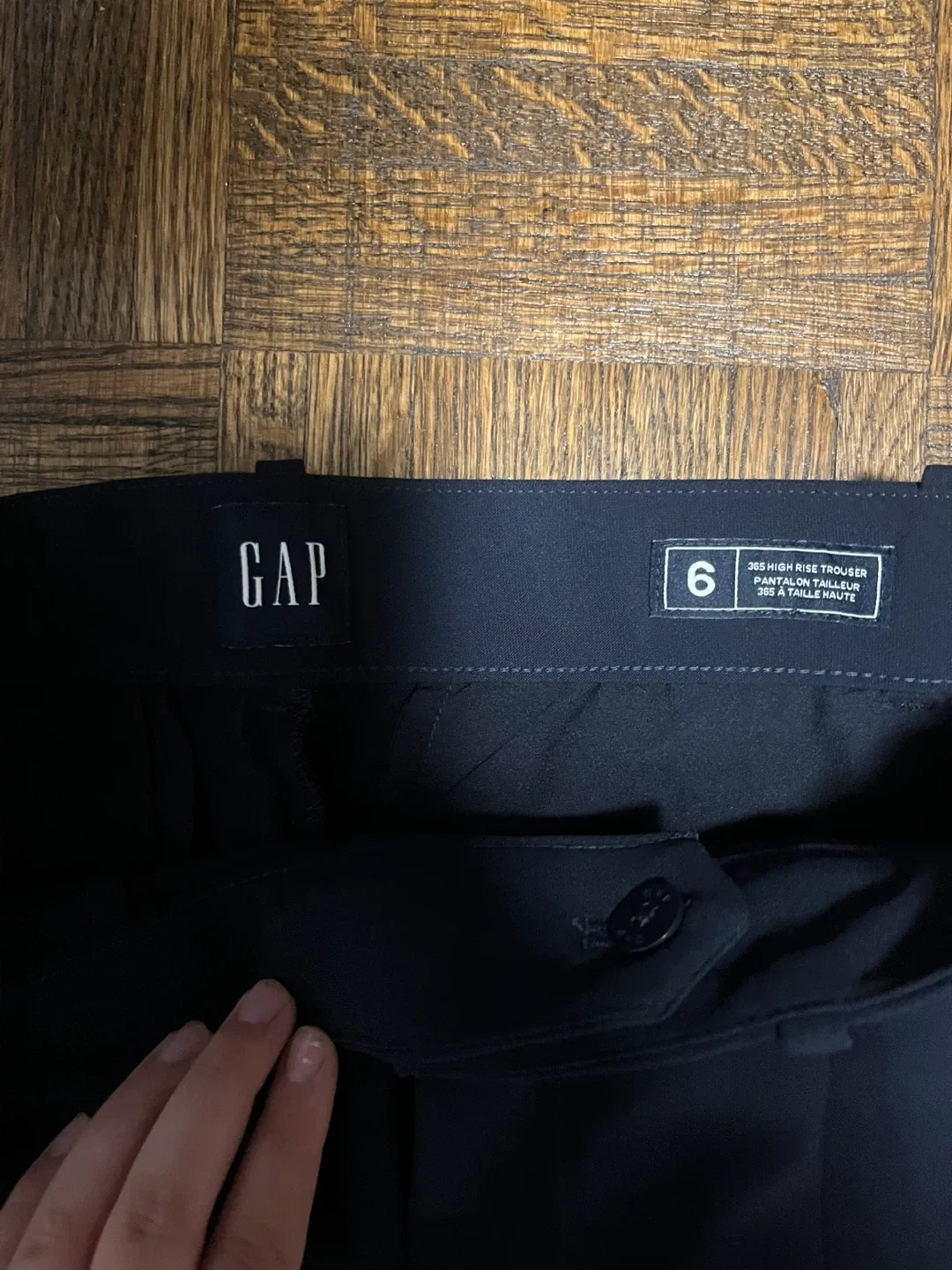 New GAP High Rise Trouser - Size 6 image indicator(2)