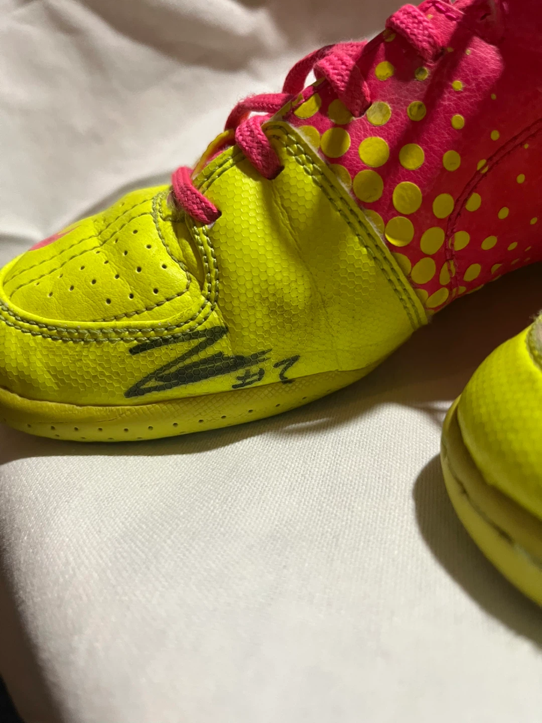 Nike Indoor Soccer Shoes - US 6.5 - photo 3