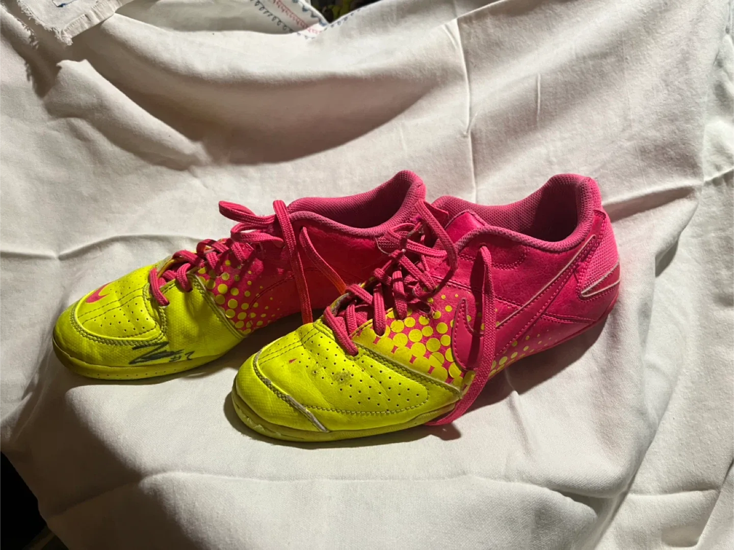 Nike Indoor Soccer Shoes - US 6.5