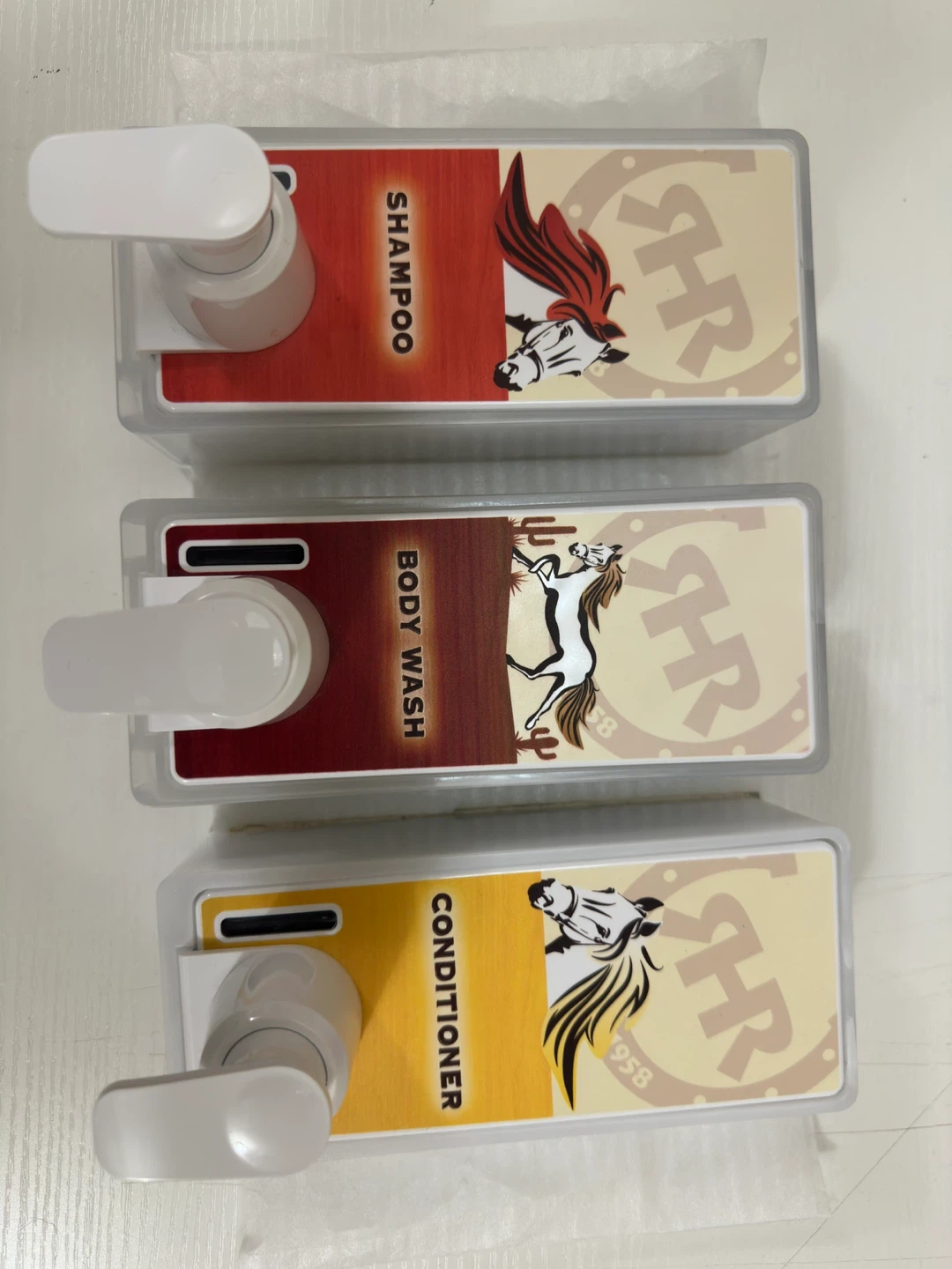 Brandnew soap dispenser,Bathroom set 15 pcs.