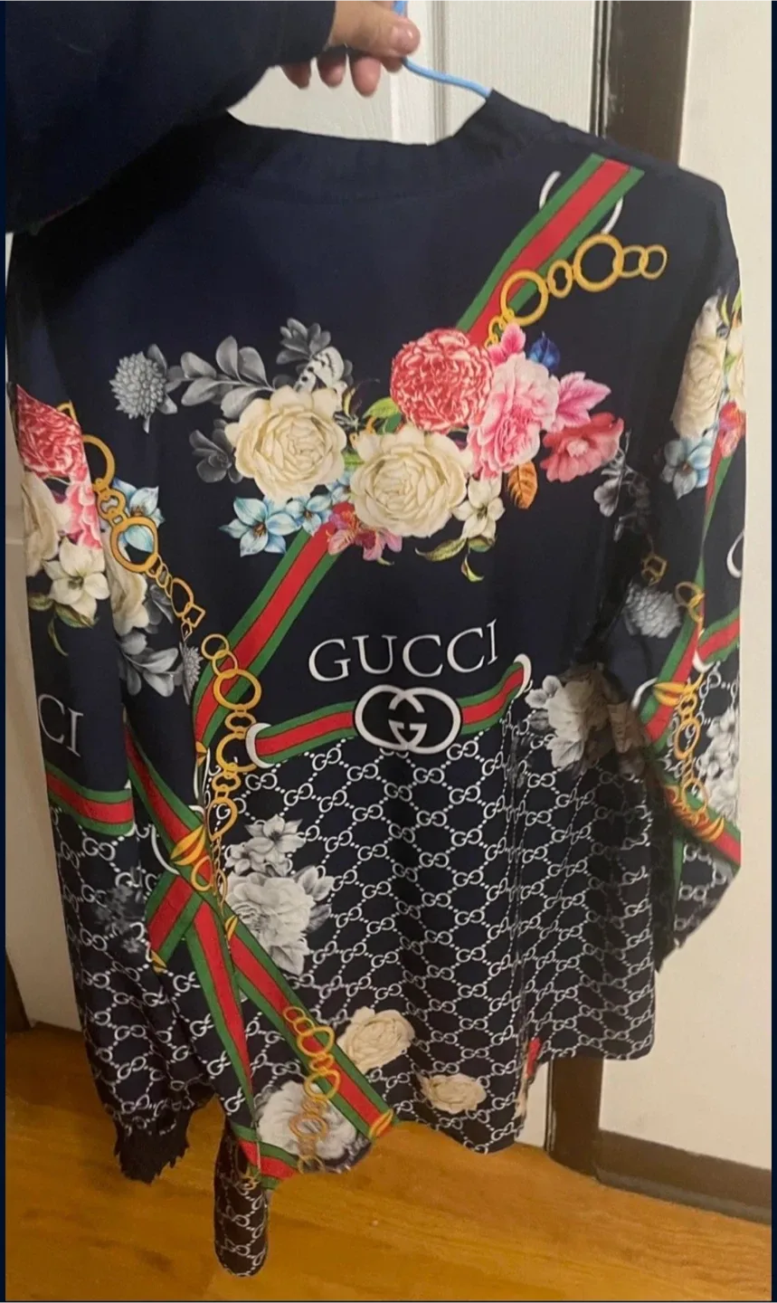 AMBERGER Design By AM Floral Blouse size M image indicator(2)