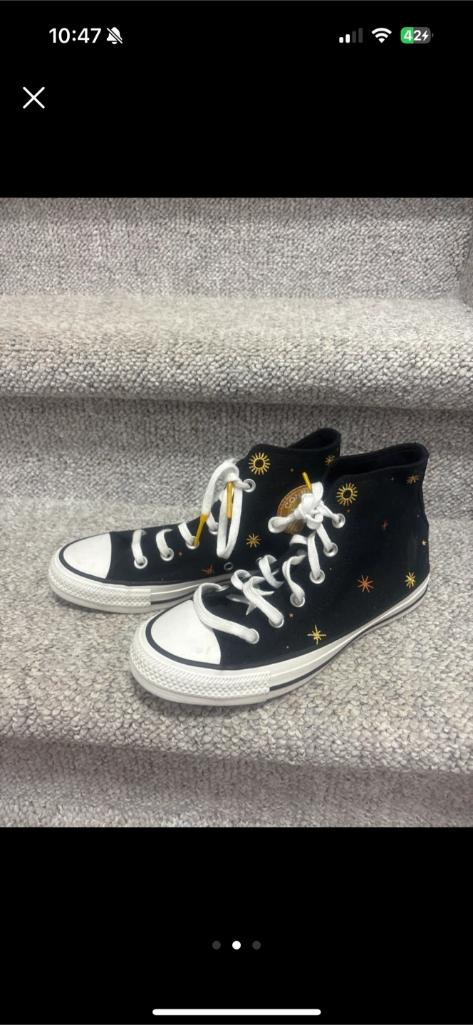 Converse All Star High Top - Size 7