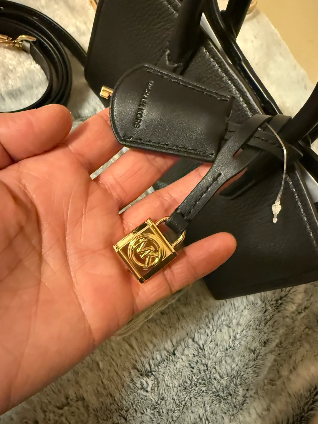 Michael Kors Black Leather Handbag image indicator(2)