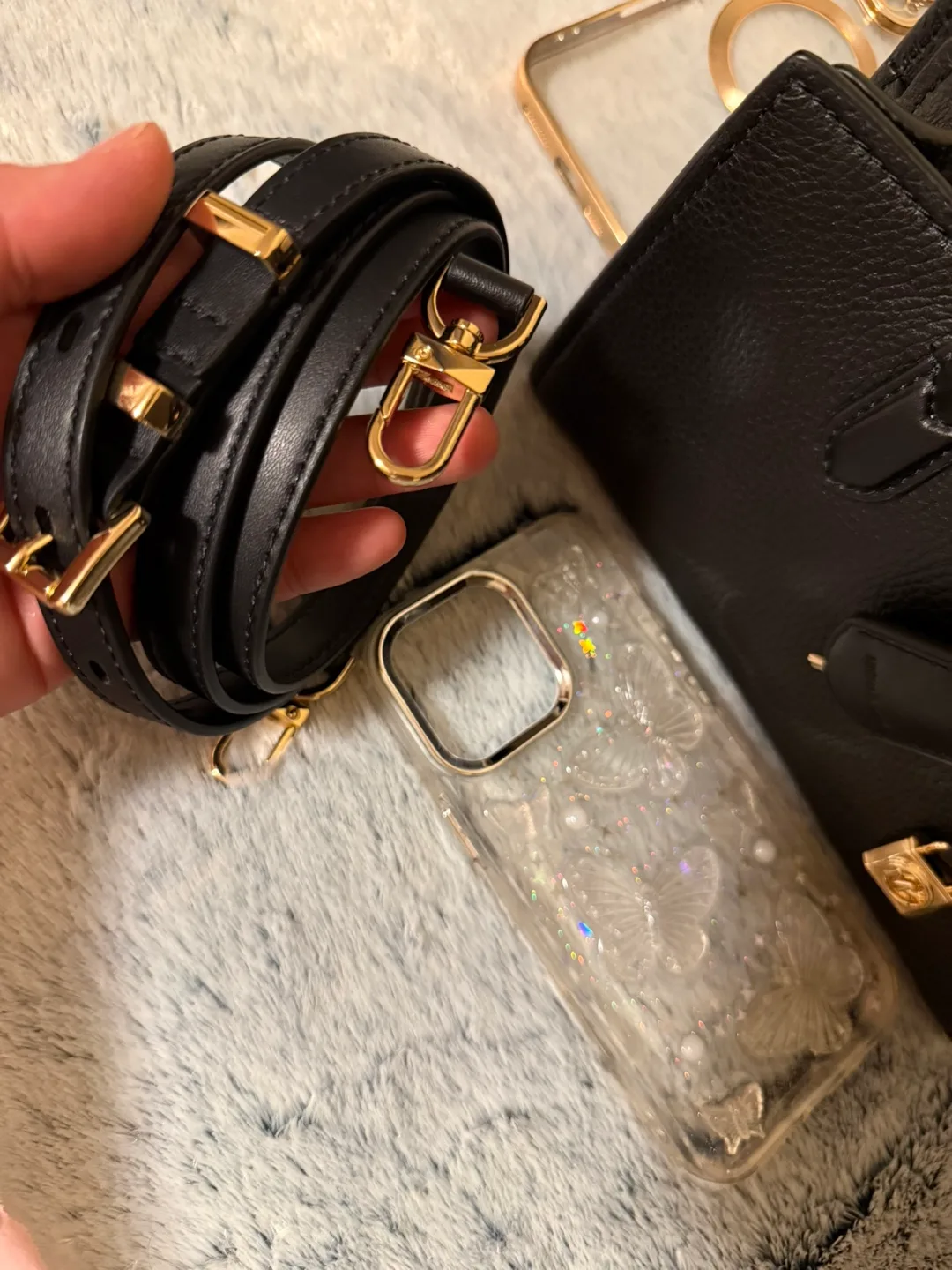 Michael Kors Black Leather Handbag image indicator(6)