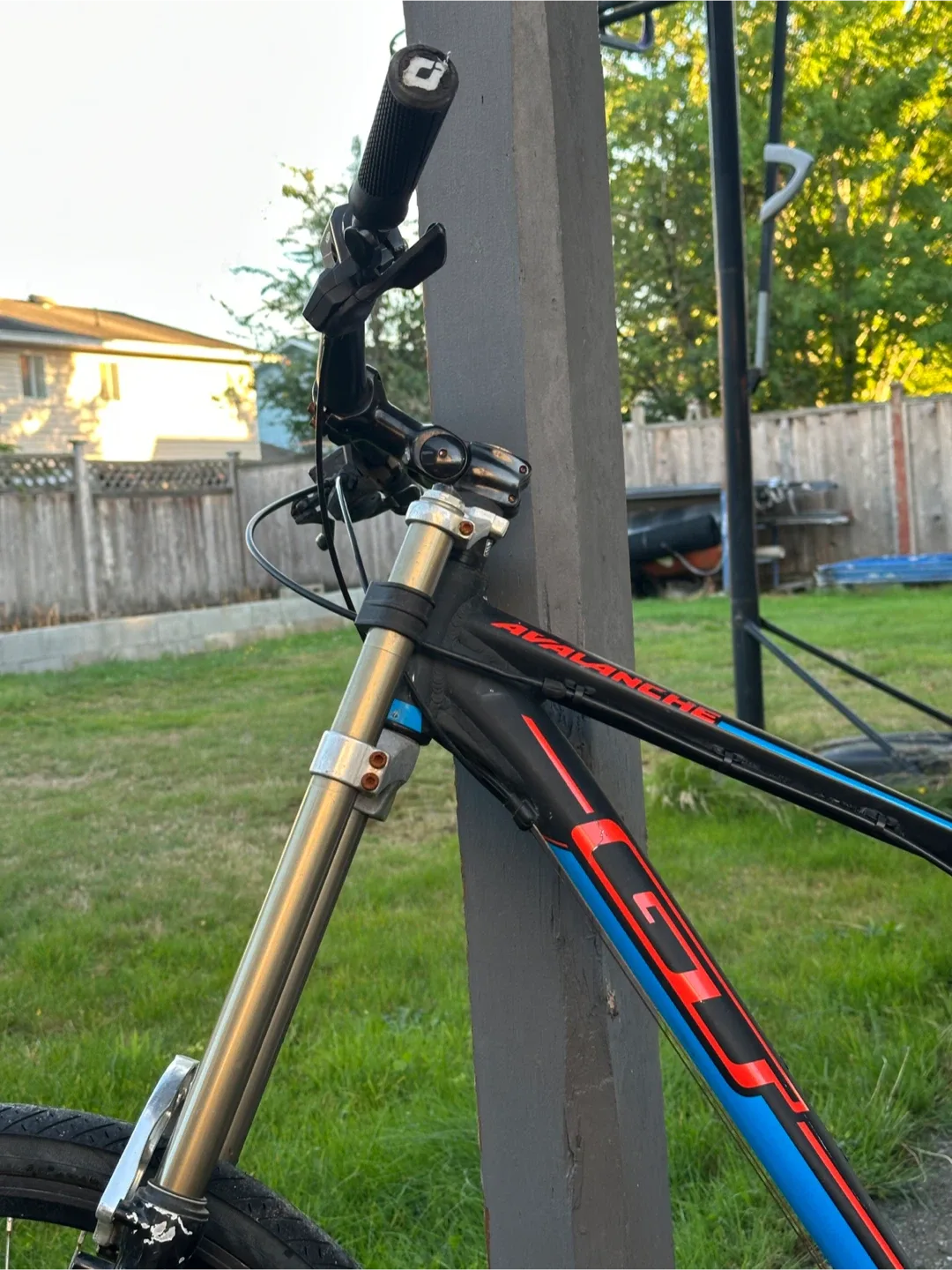 2014 GT Avalanche Comp image indicator(3)