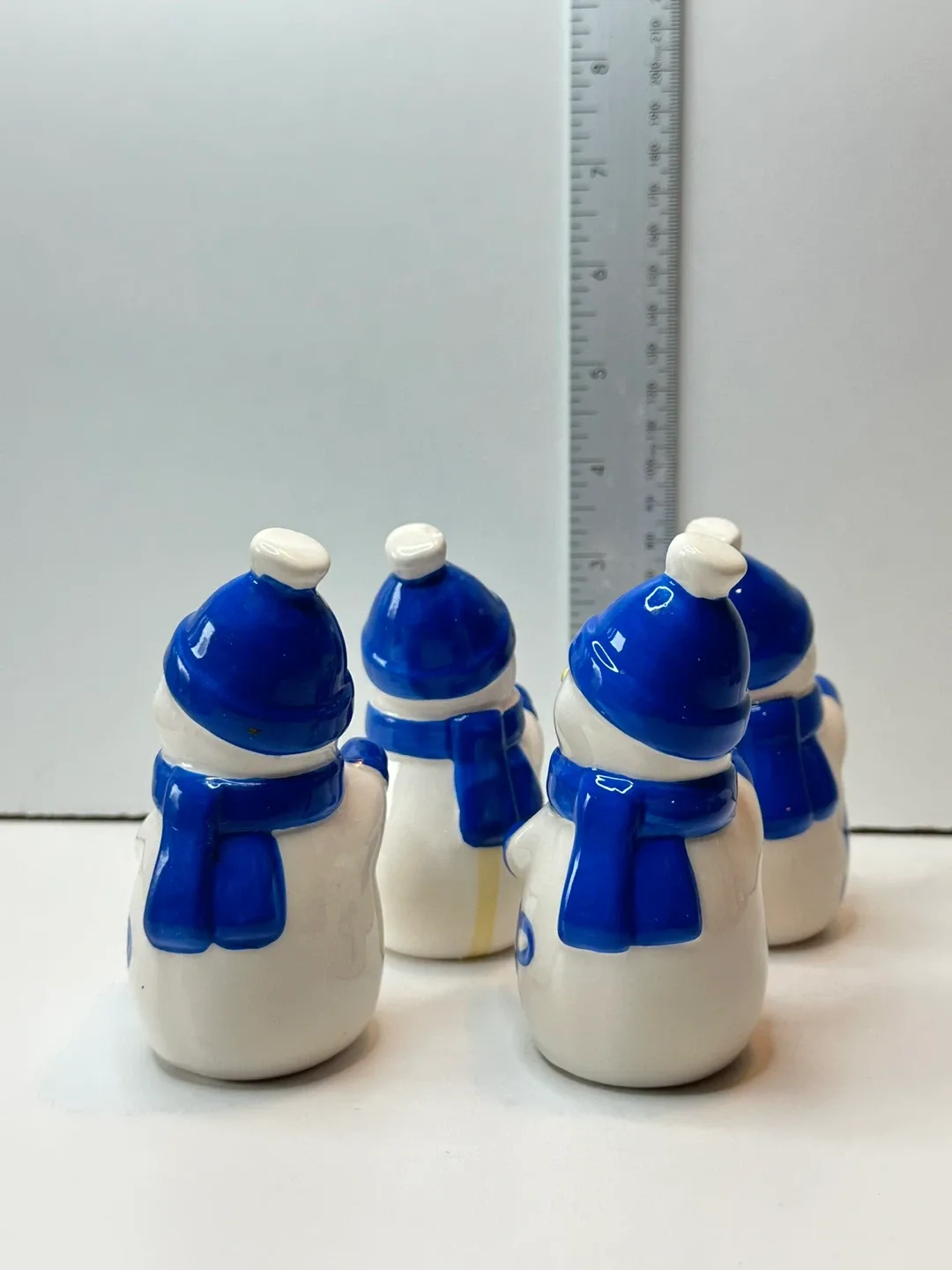 Snowman Salt & Pepper Shakers image indicator(3)