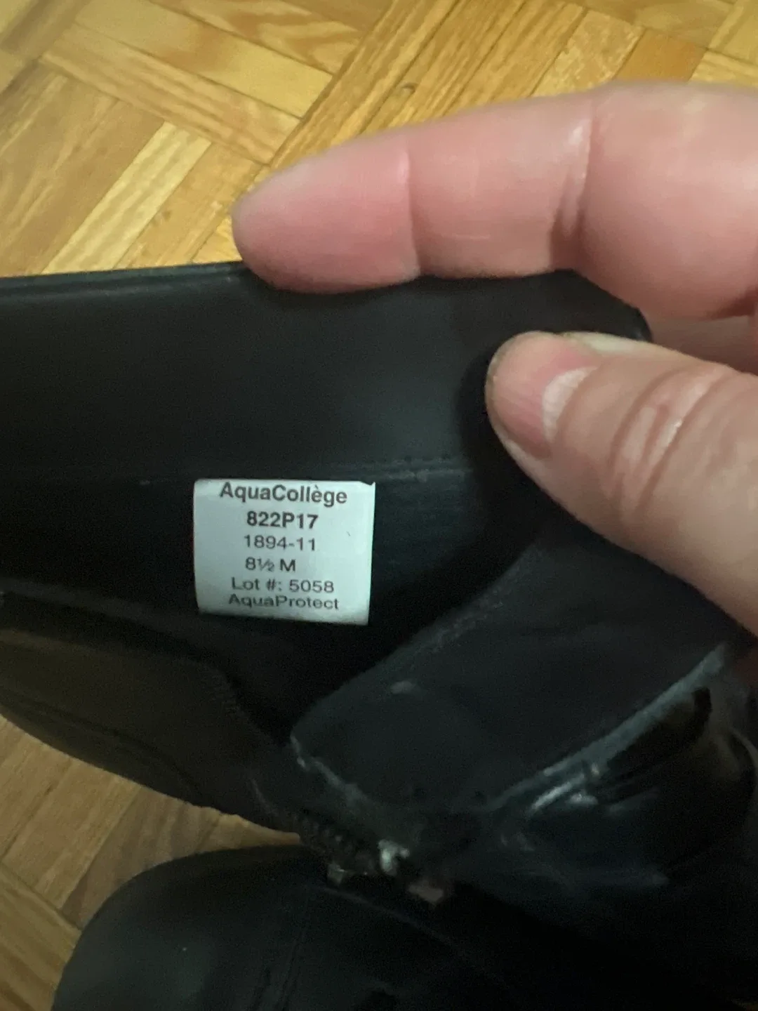 Aqua Collège Black Leather Boots - Size 8.5 image indicator(3)