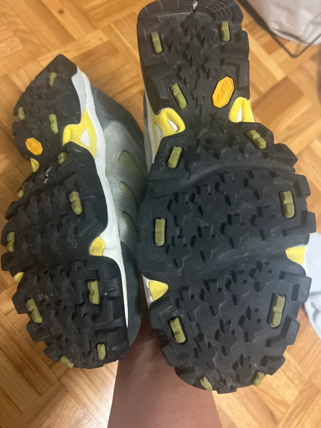 Timberland Hiking Shoes - Size 8.5M image indicator(3)