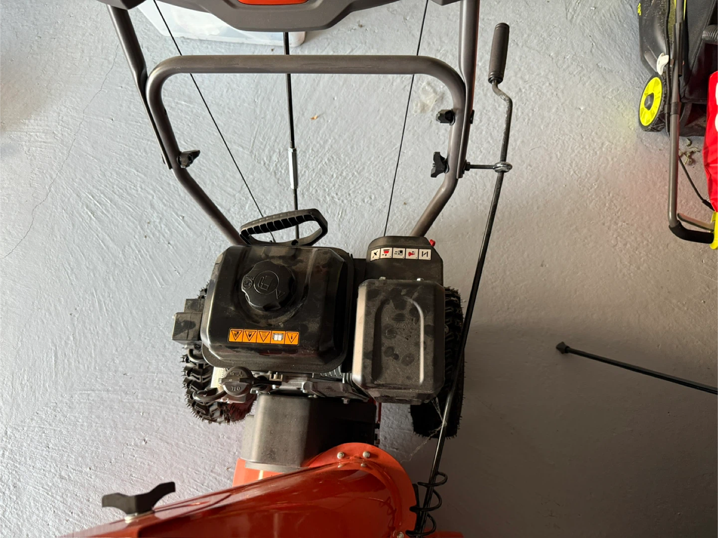 Husqvarna ST 124 Snow Blower - photo 5