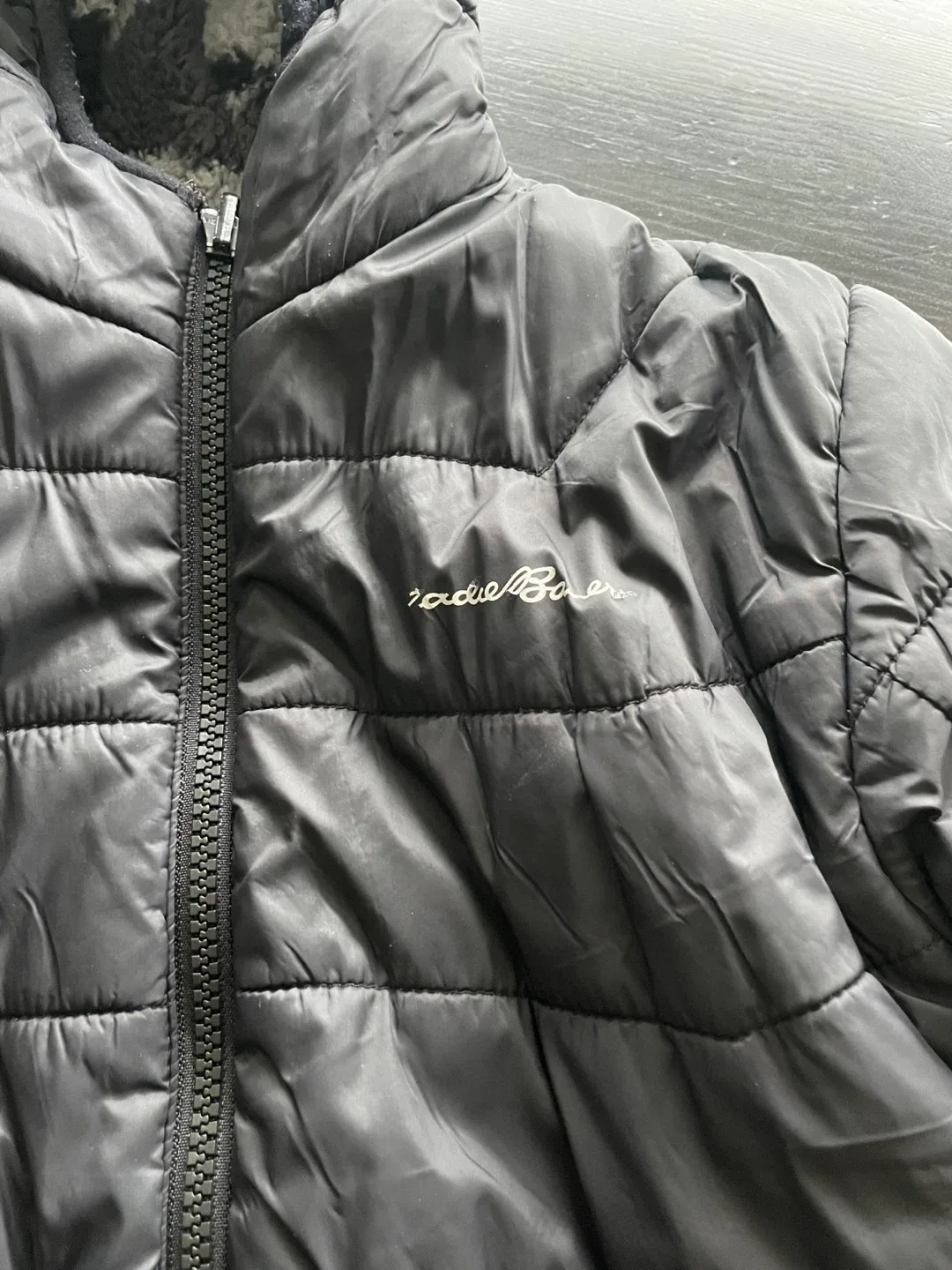 Eddie Bauer Black Puffer Jacket - Size S image indicator(2)