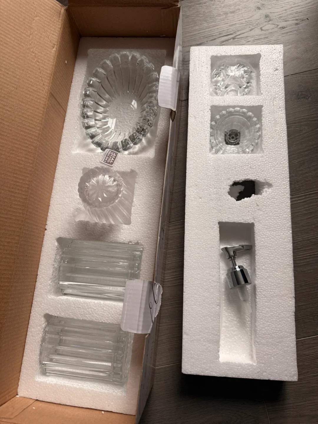 Crystal Clear Alexandria 4-Piece Crystal Bath Set image indicator(3)