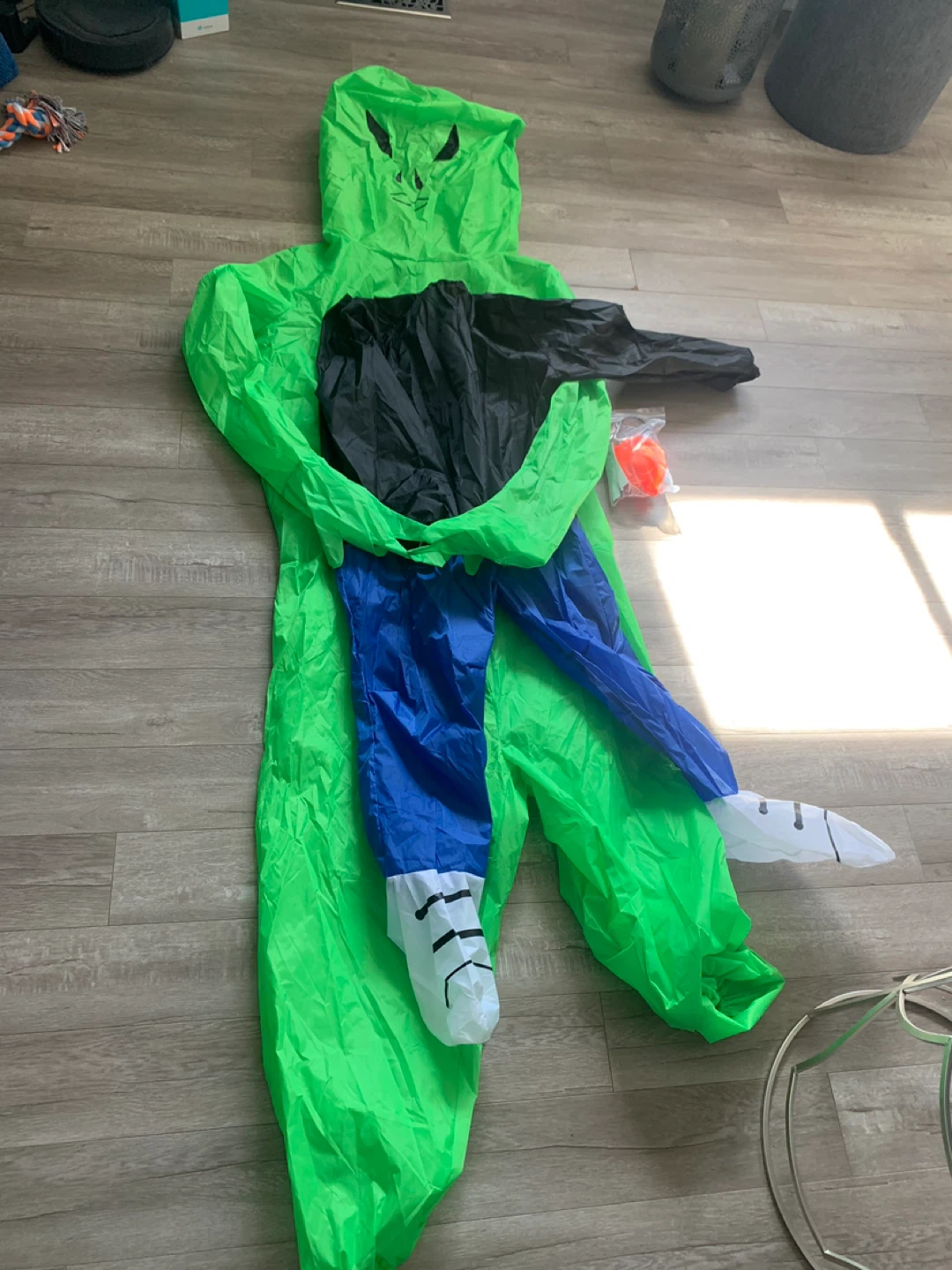 Adult-teen Morph Alien Blow Up Inflatable Costume - photo 2