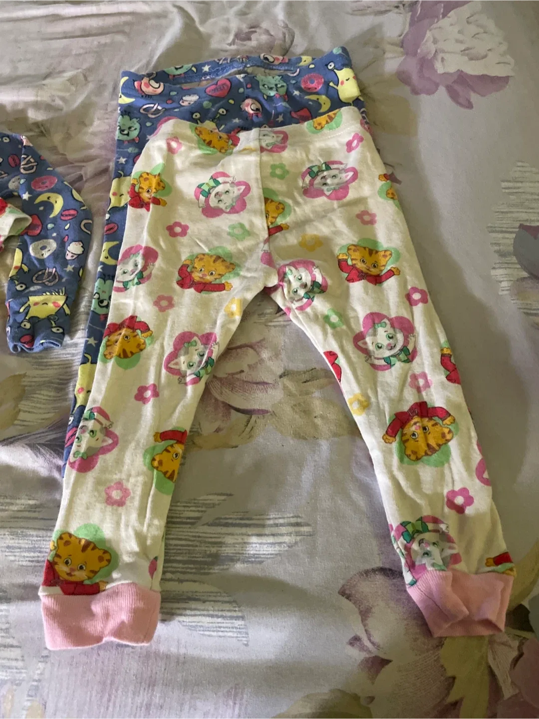 2 pair of Carter's Pajama Set thumbnail