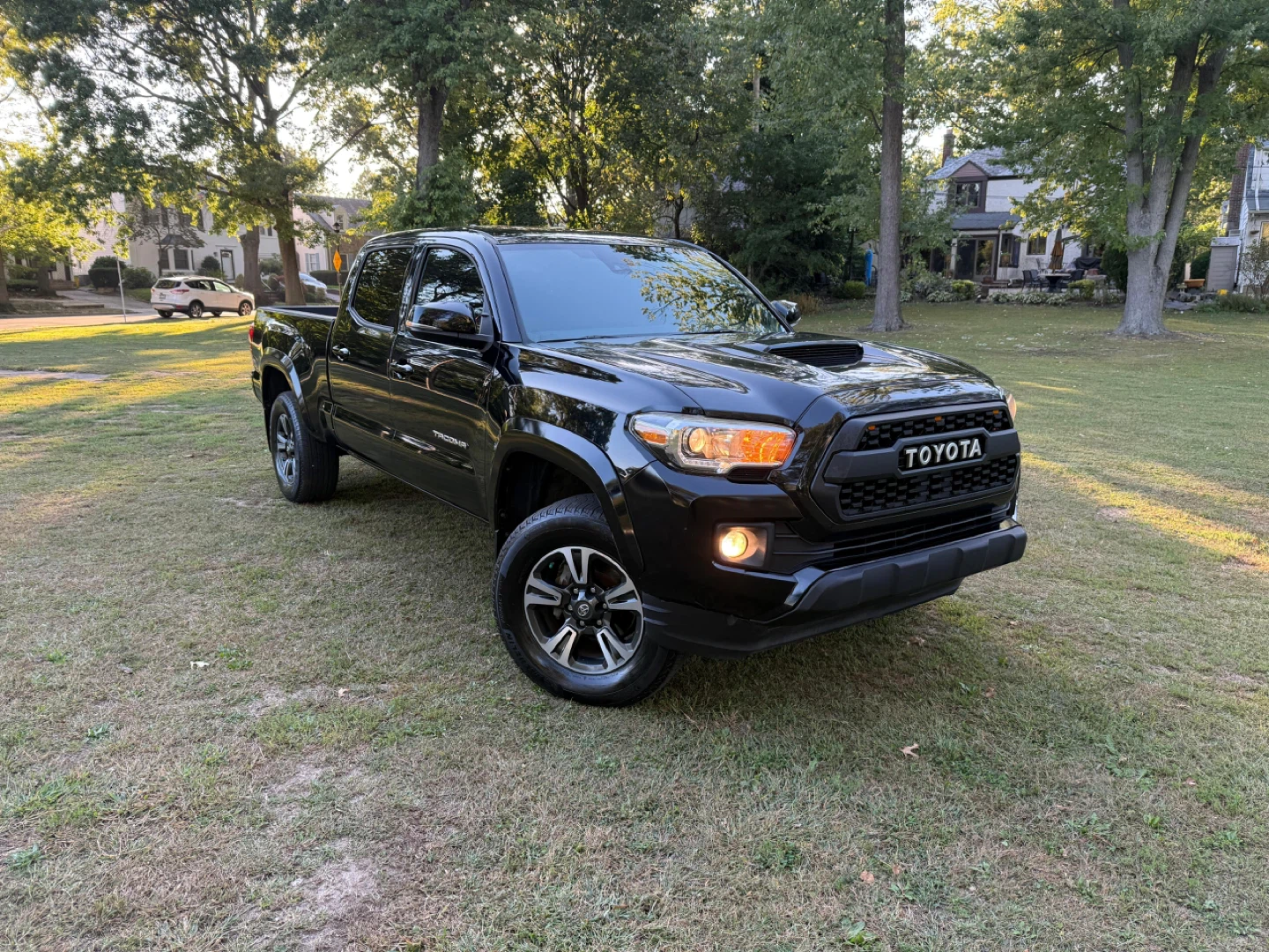 2019 Toyota Tacoma TRD Sport Black Truck