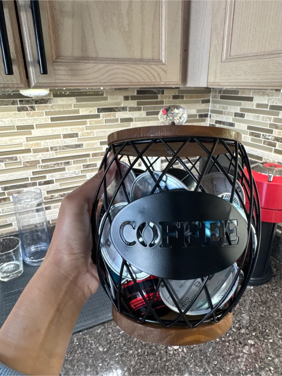 Nespresso Vertuo Next Coffee Machine with Aeroccino image indicator(4)