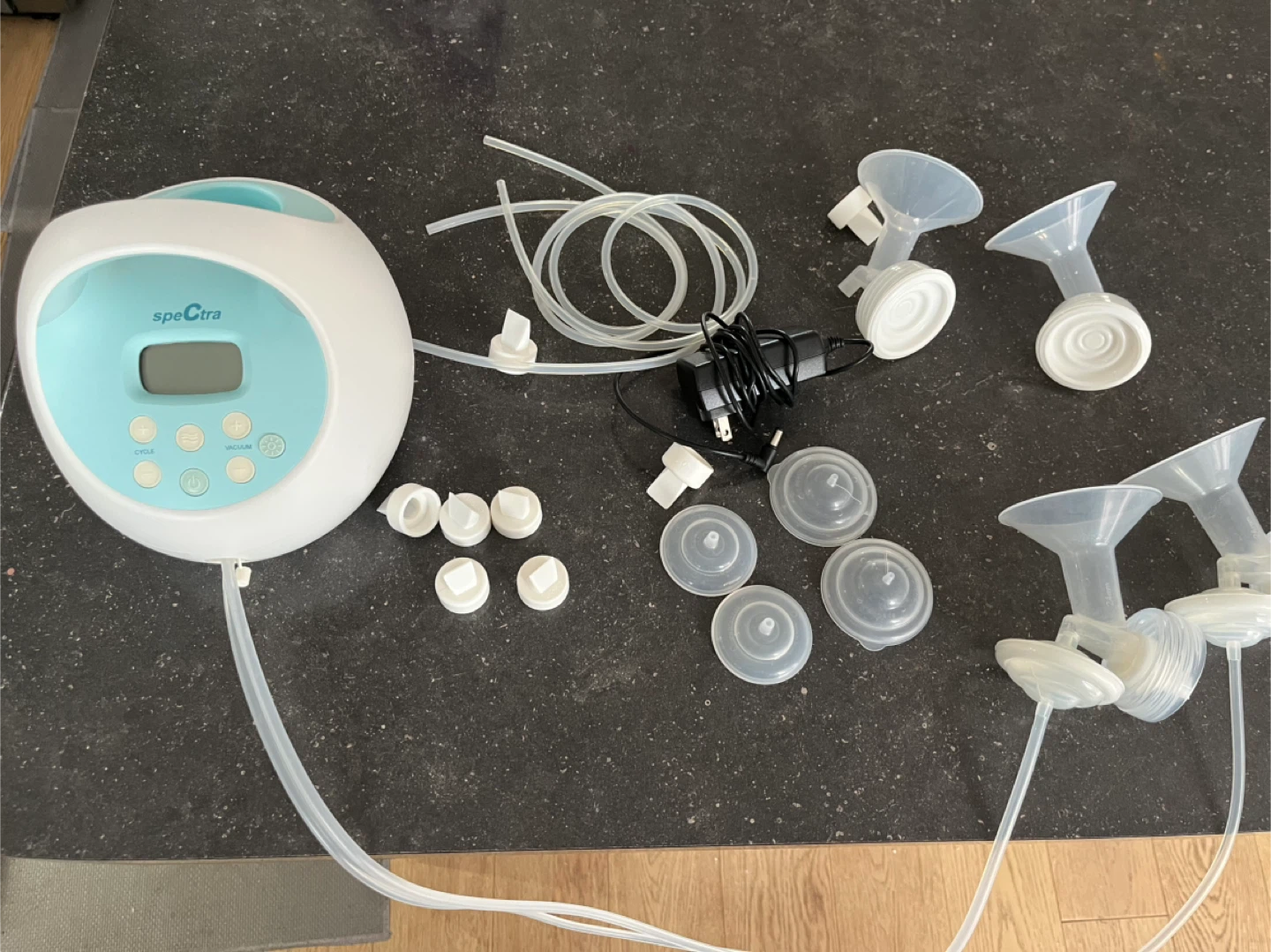 Spectra S1 Plus Breast Pump - photo 3