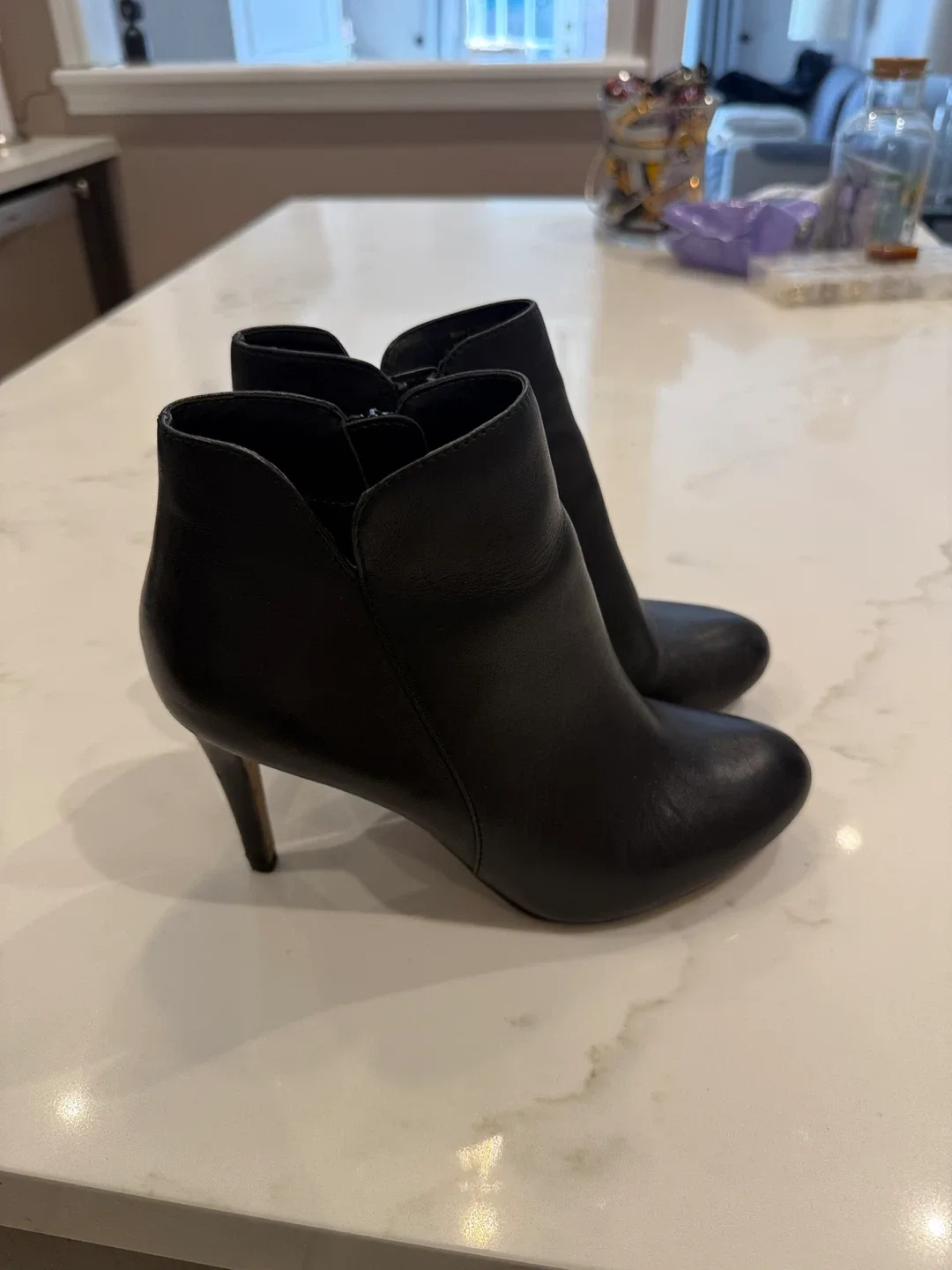 Aldo Black Leather Heeled Ankle Boots image indicator(3)
