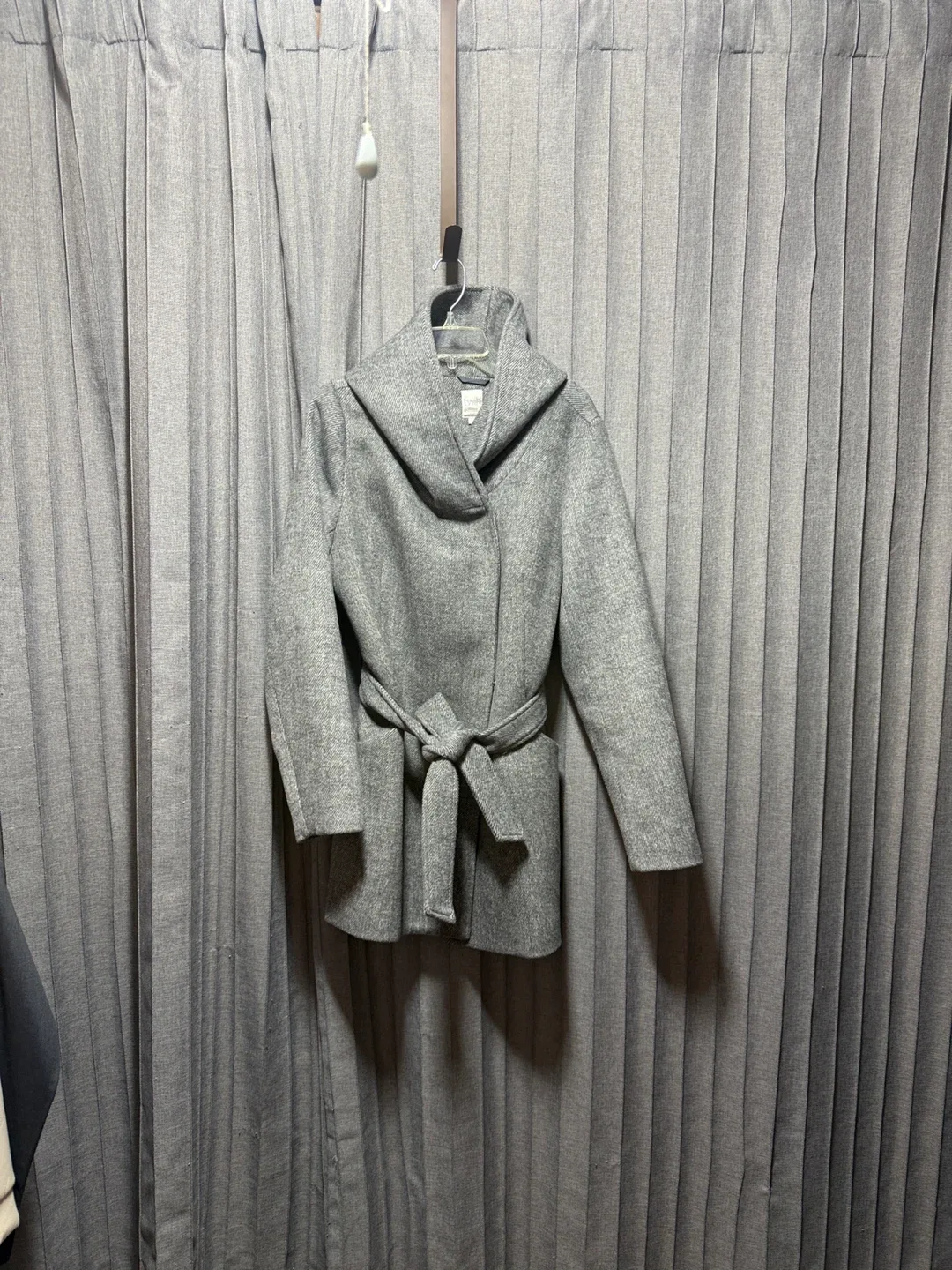 Grey Hooded Belted Coat image indicator(2)
