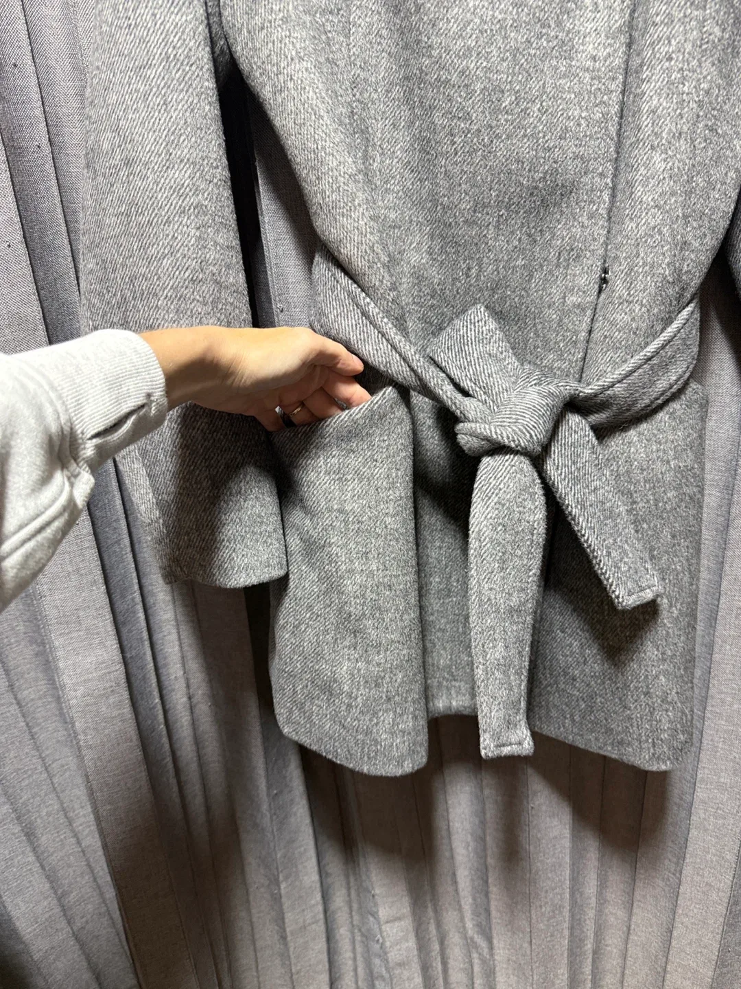 Grey Hooded Belted Coat image indicator(5)