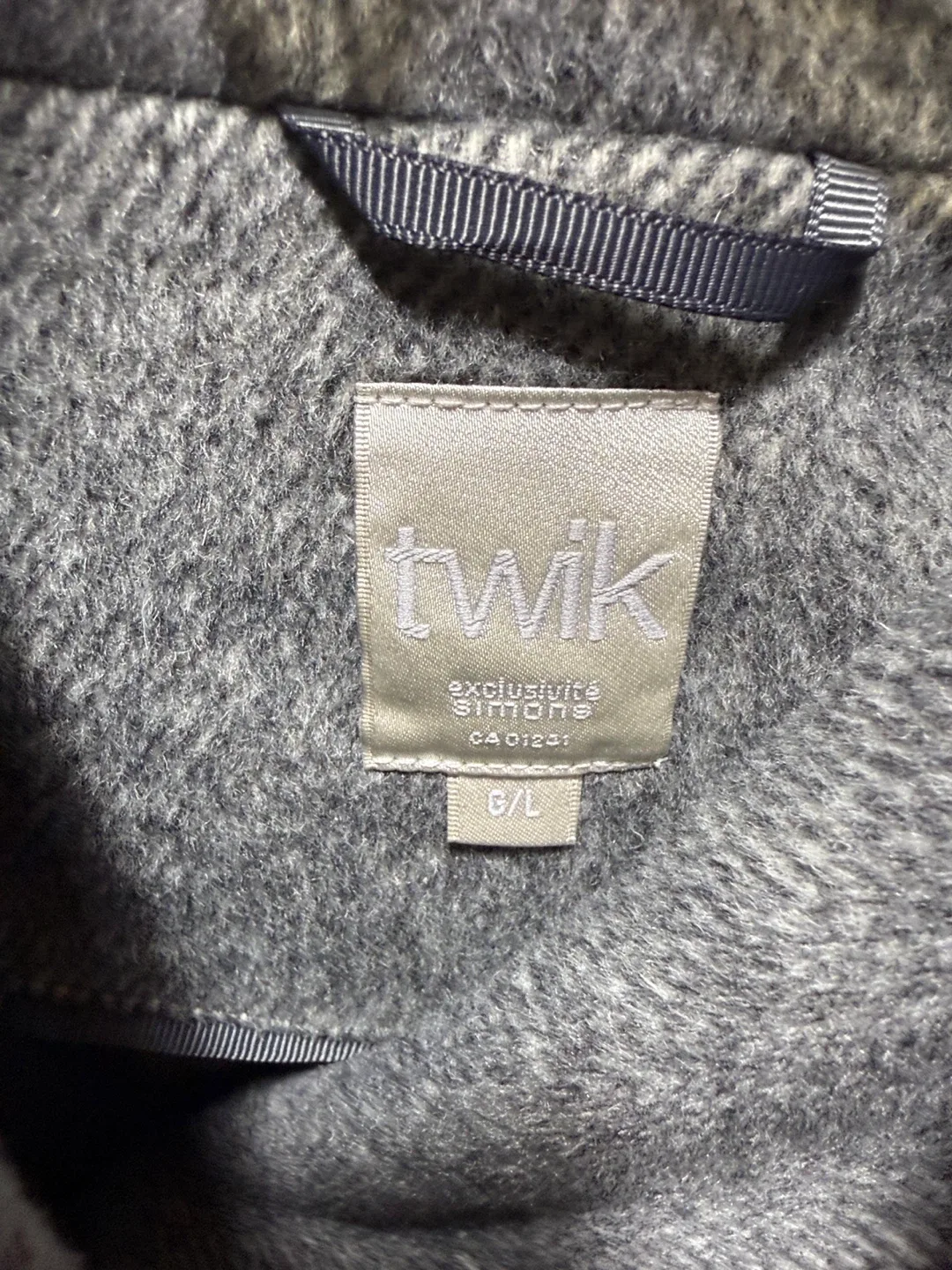 Grey Hooded Belted Coat image indicator(7)