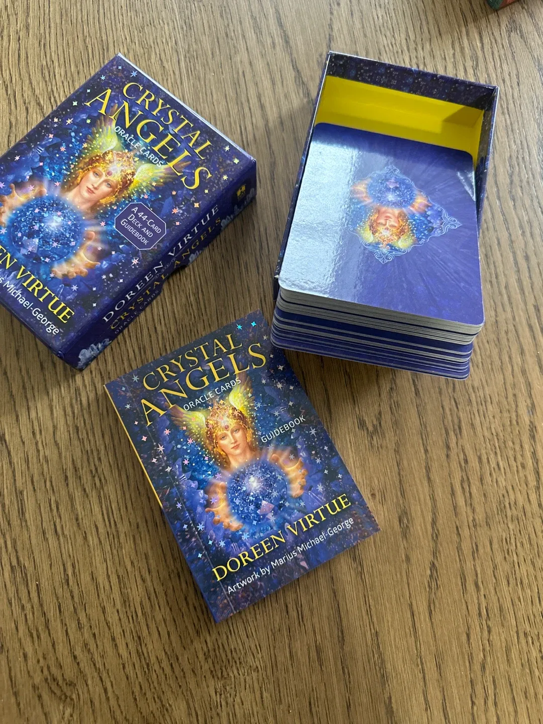 Crystal Angels Oracle Cards by Doreen Virtue image indicator(3)