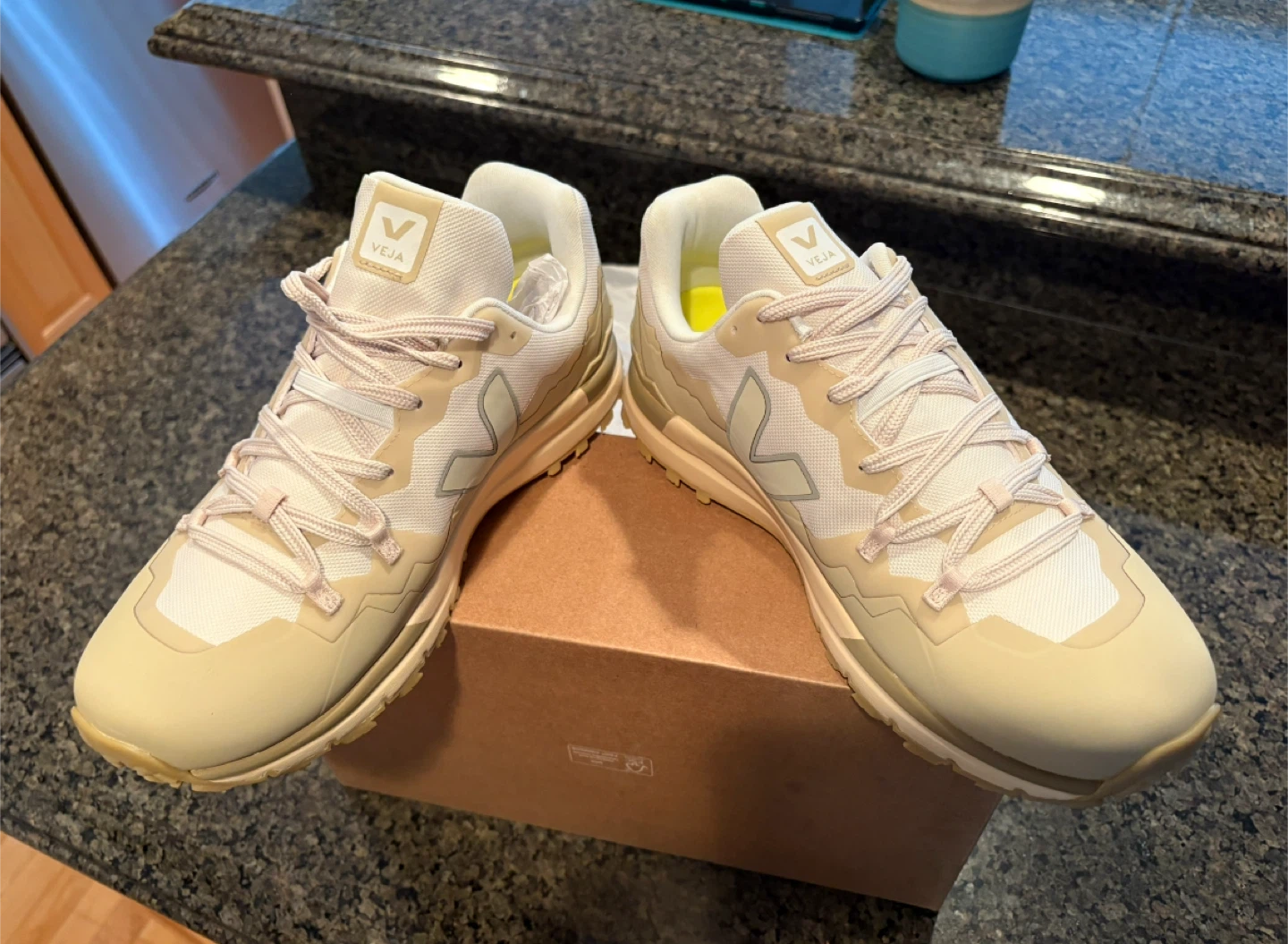VEJA Trail Sneakers - photo 2