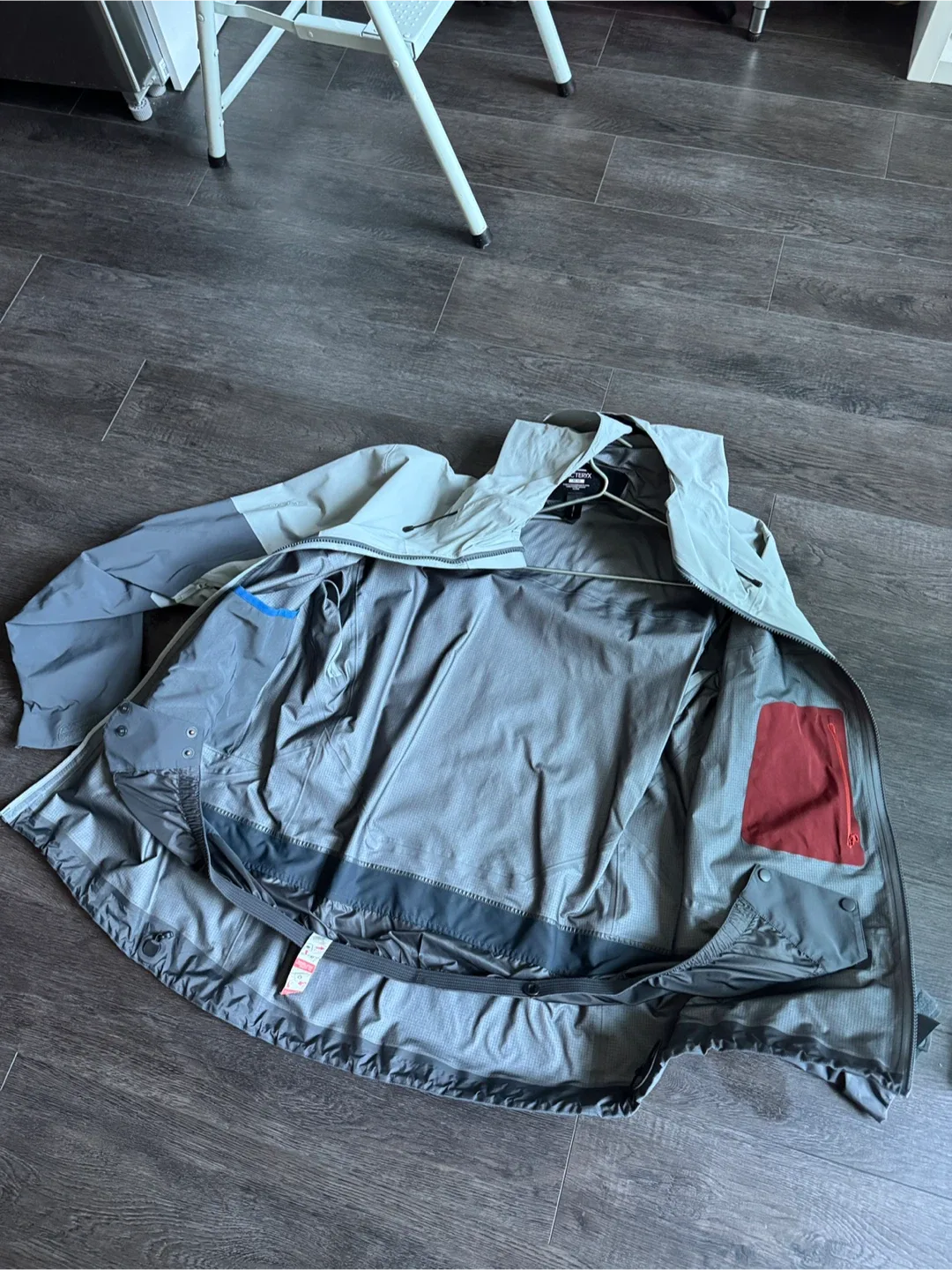 Arc'teryx Rush Jacket image indicator(2)