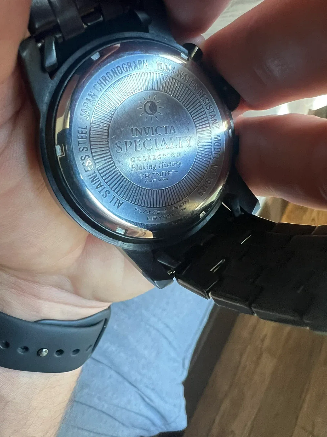 Invicta Specialty Chronograph Watch image indicator(2)