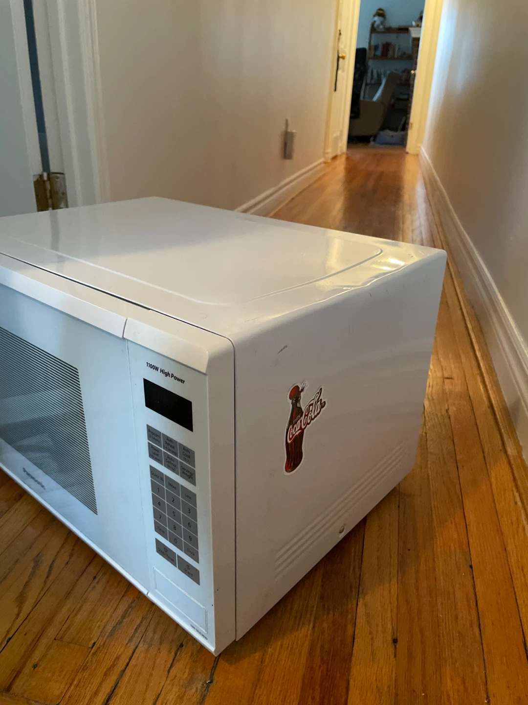Microwave 1100W - photo 2