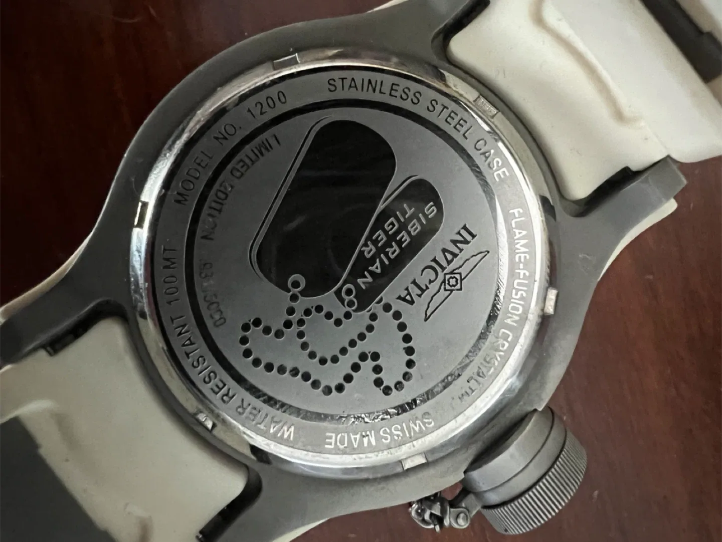 Invicta Siberian Tiger Limited Edition Watch image indicator(2)