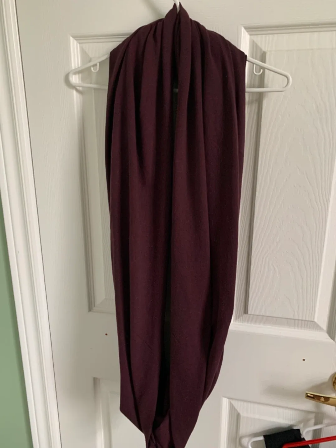 Infinity Scarf - Burgundy & Green image indicator(2)