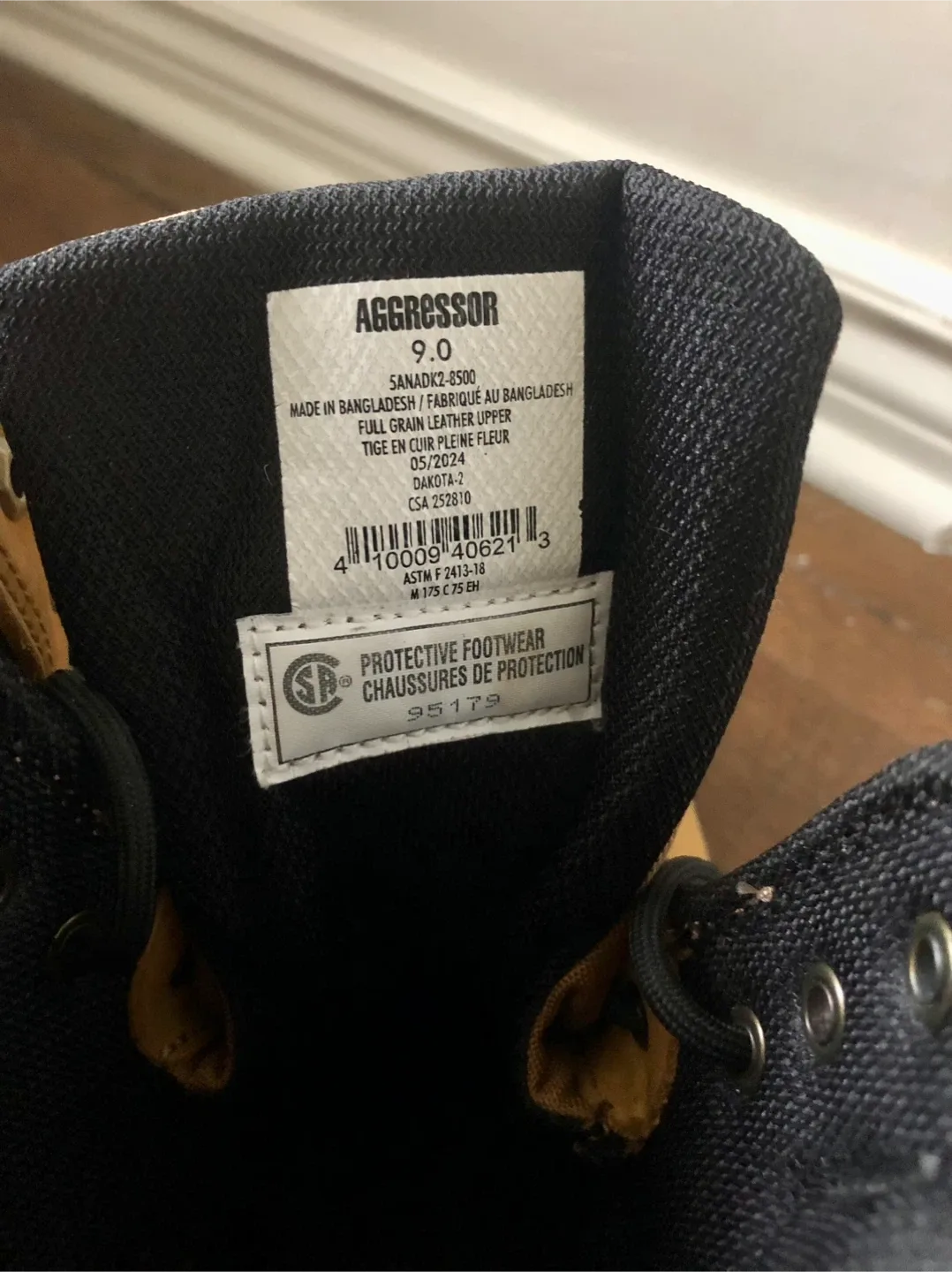 Aggressor Work Boots - Size 9 image indicator(2)