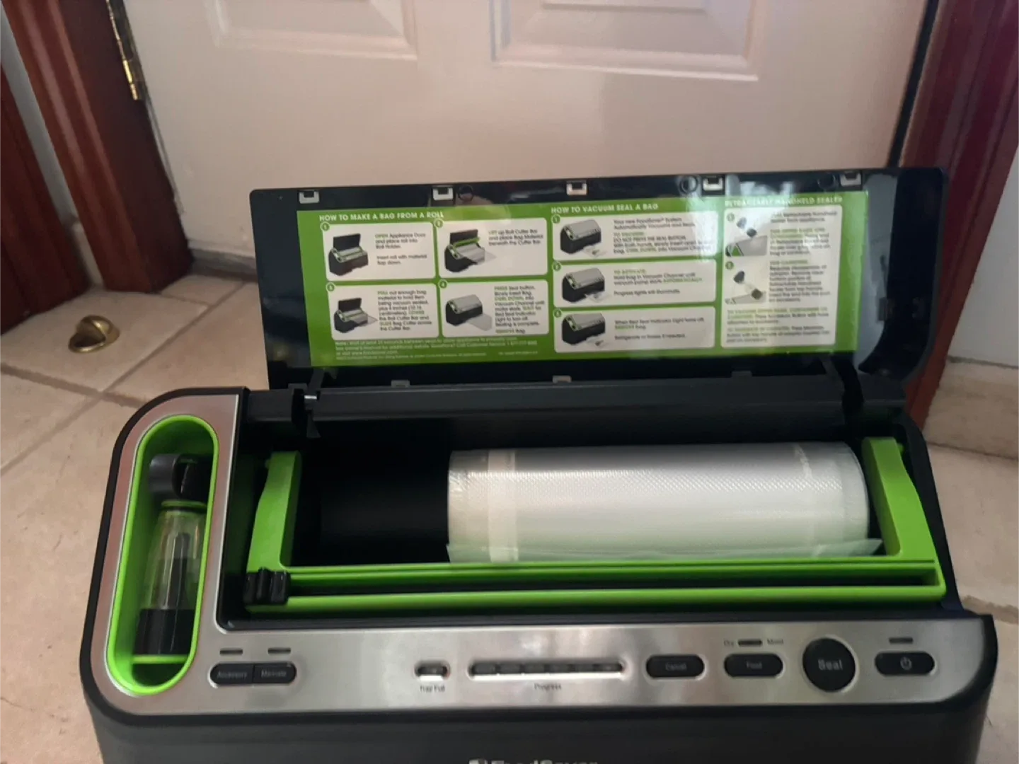 FoodSaver Food Vacuum Sealer image indicator(3)