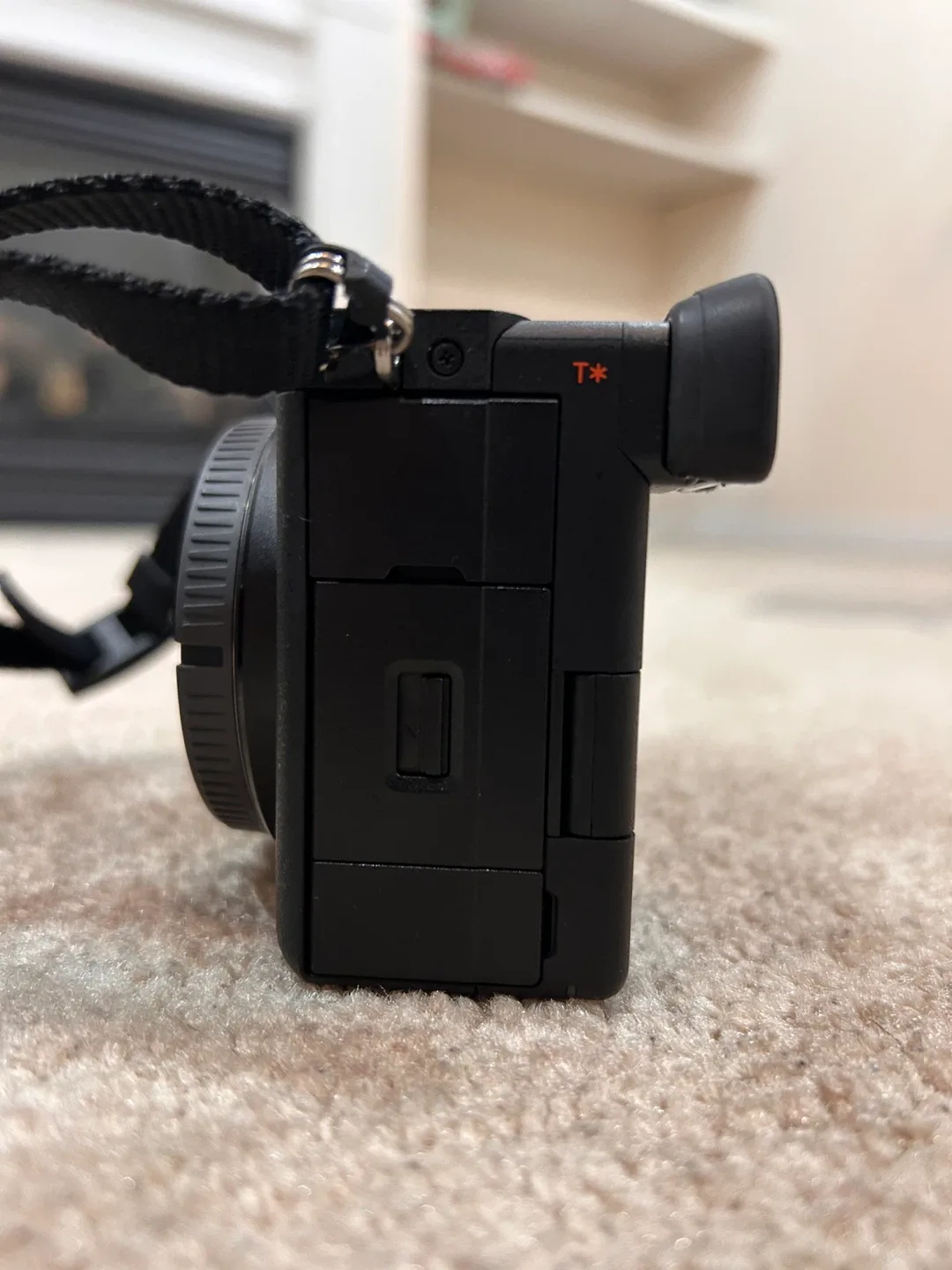 Sony A6700 with Sigma 18-50mm f/2.8 – Complete Photography Kit image indicator(5)