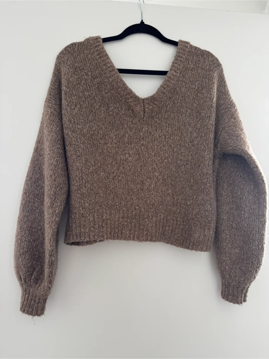 Brown knit oversized cardigan image indicator(2)