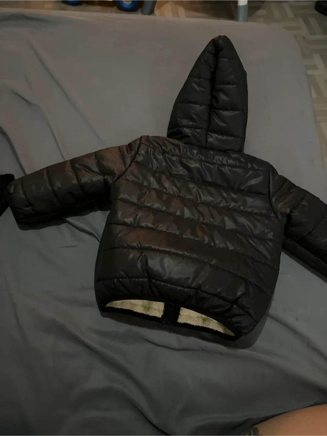 Black Puffer Jacket toddler image indicator(2)