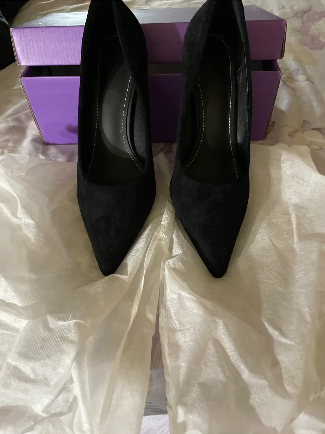 Black Heels Size 7 thumbnail